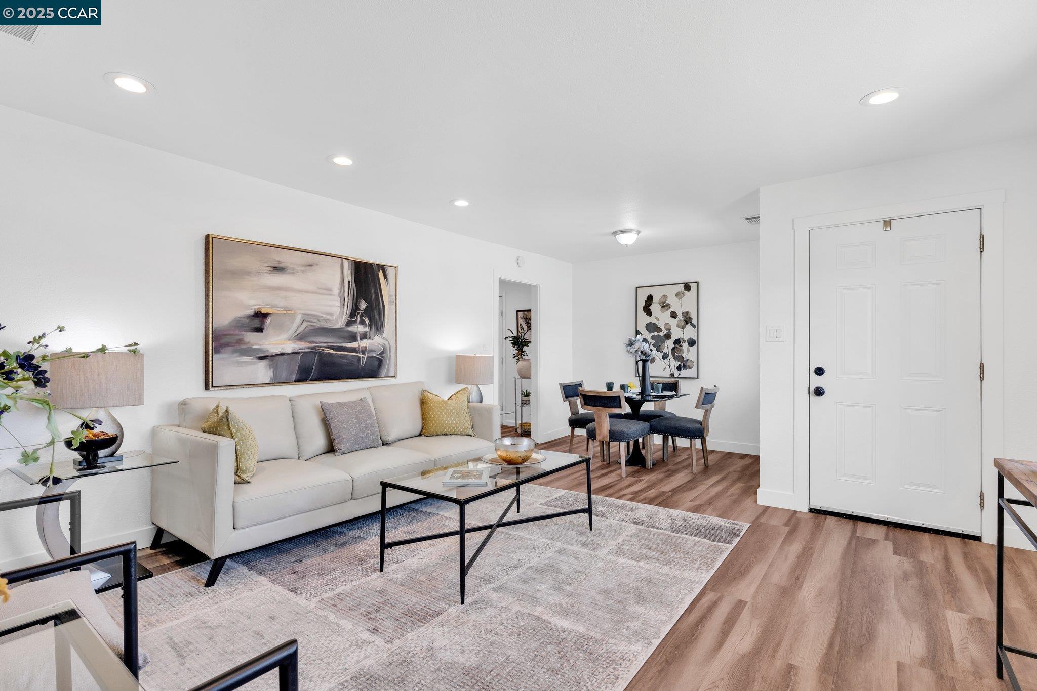 Detail Gallery Image 12 of 37 For 17 Audrey Ln, Pleasant Hill,  CA 94523 - 3 Beds | 1 Baths