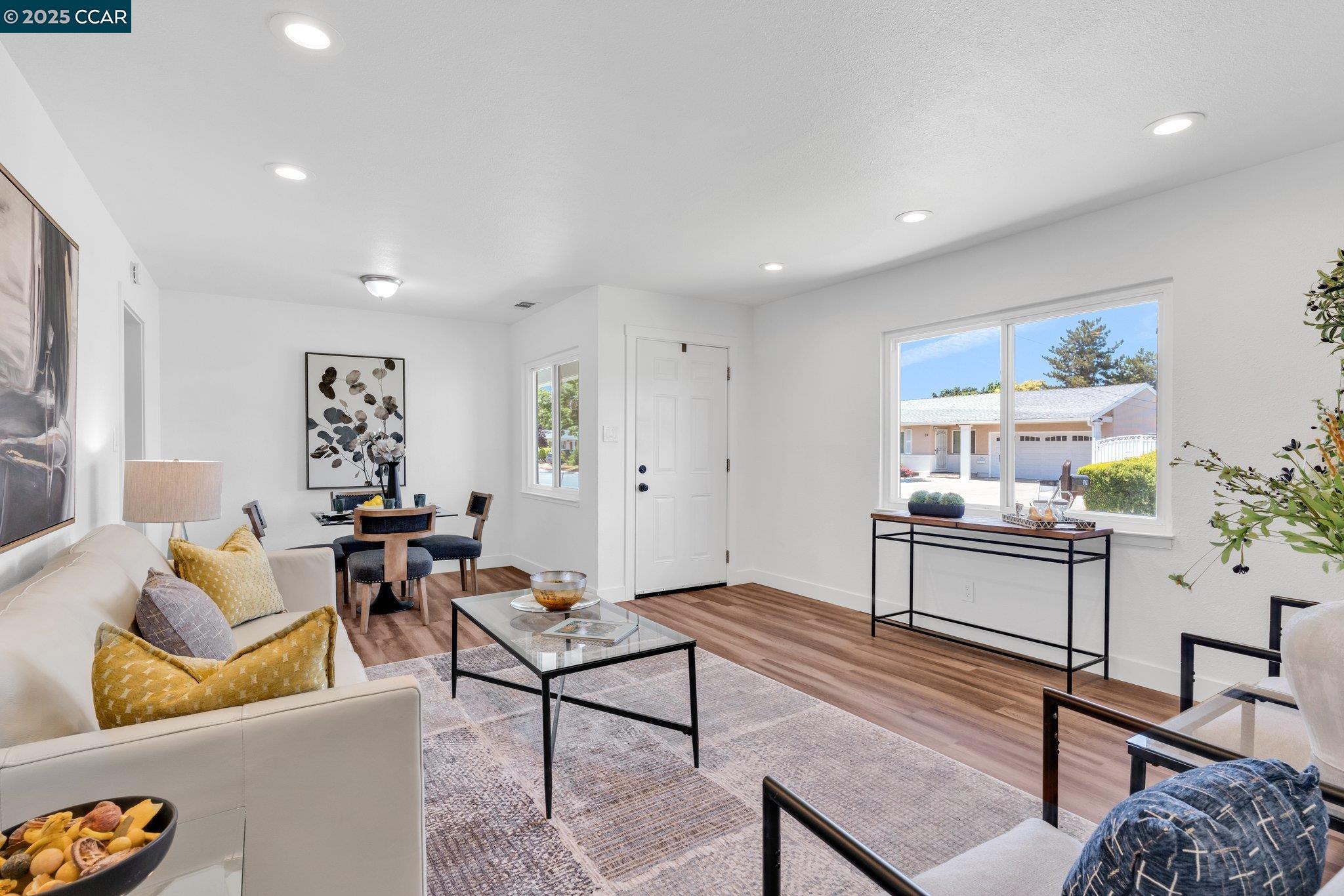 Detail Gallery Image 10 of 37 For 17 Audrey Ln, Pleasant Hill,  CA 94523 - 3 Beds | 1 Baths