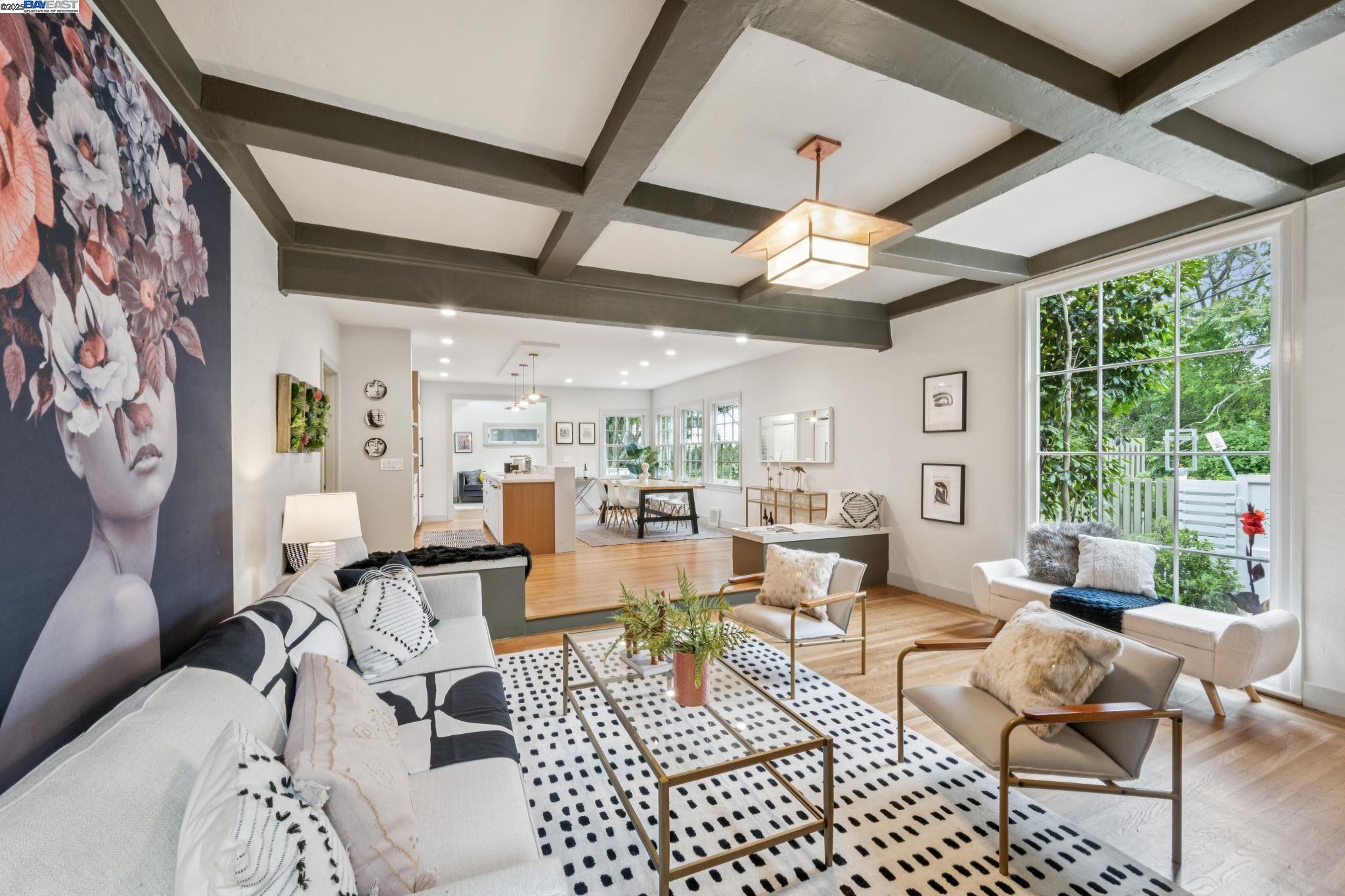 Detail Gallery Image 2 of 60 For 198 Bret Harte Road, Berkeley,  CA 94708 - 3 Beds | 2/1 Baths