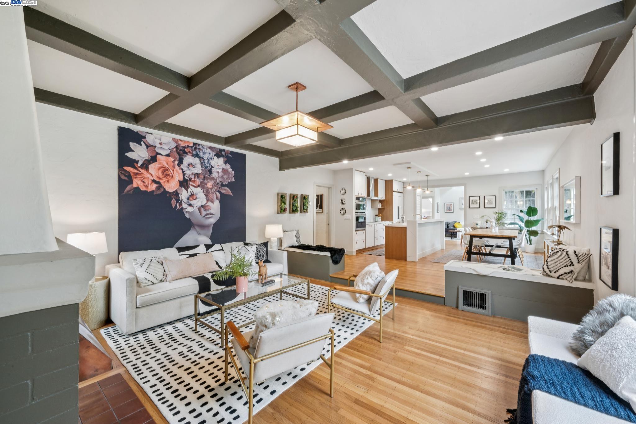 Detail Gallery Image 13 of 60 For 198 Bret Harte Road, Berkeley,  CA 94708 - 3 Beds | 2/1 Baths