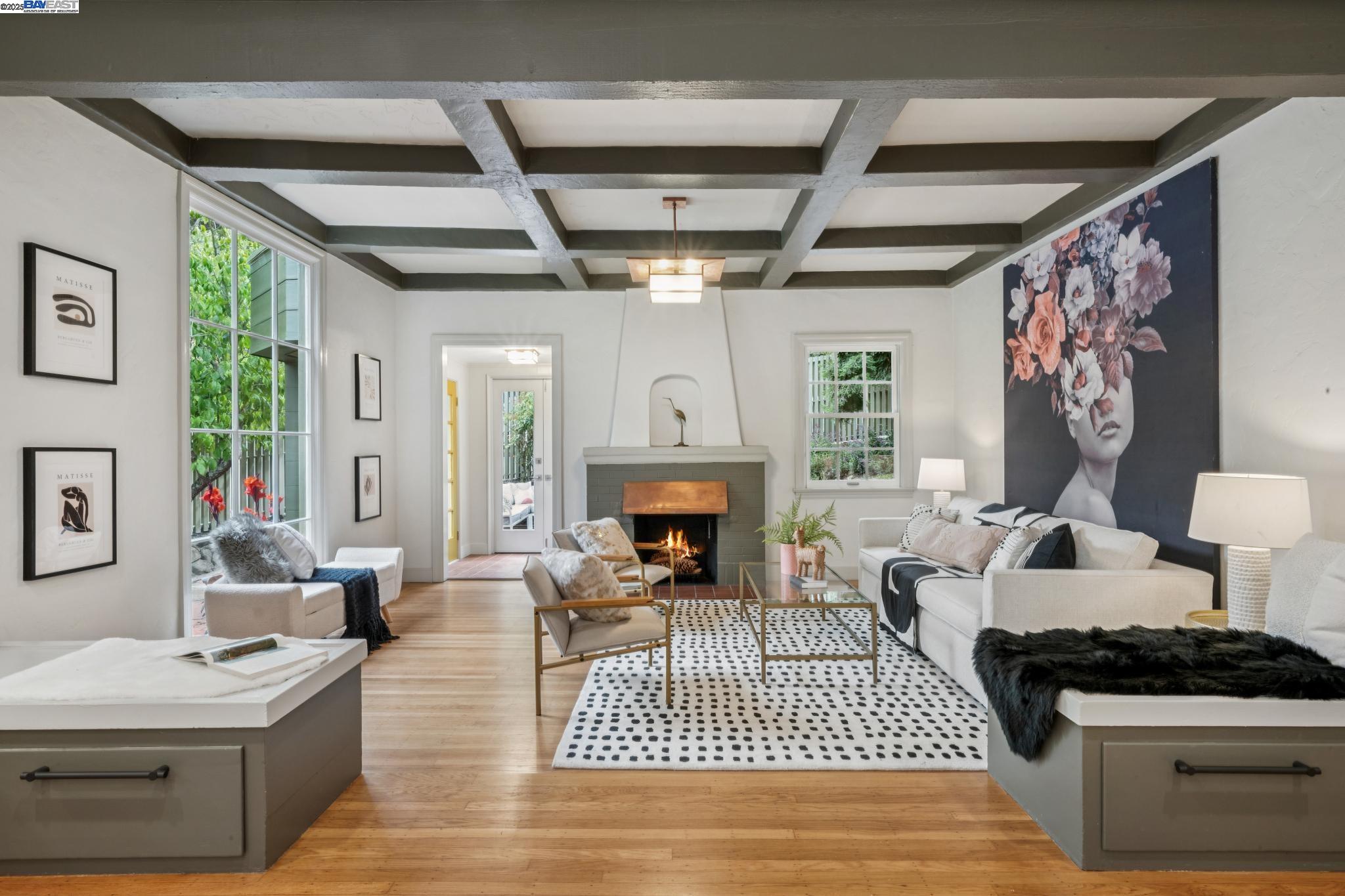 Detail Gallery Image 16 of 60 For 198 Bret Harte Road, Berkeley,  CA 94708 - 3 Beds | 2/1 Baths