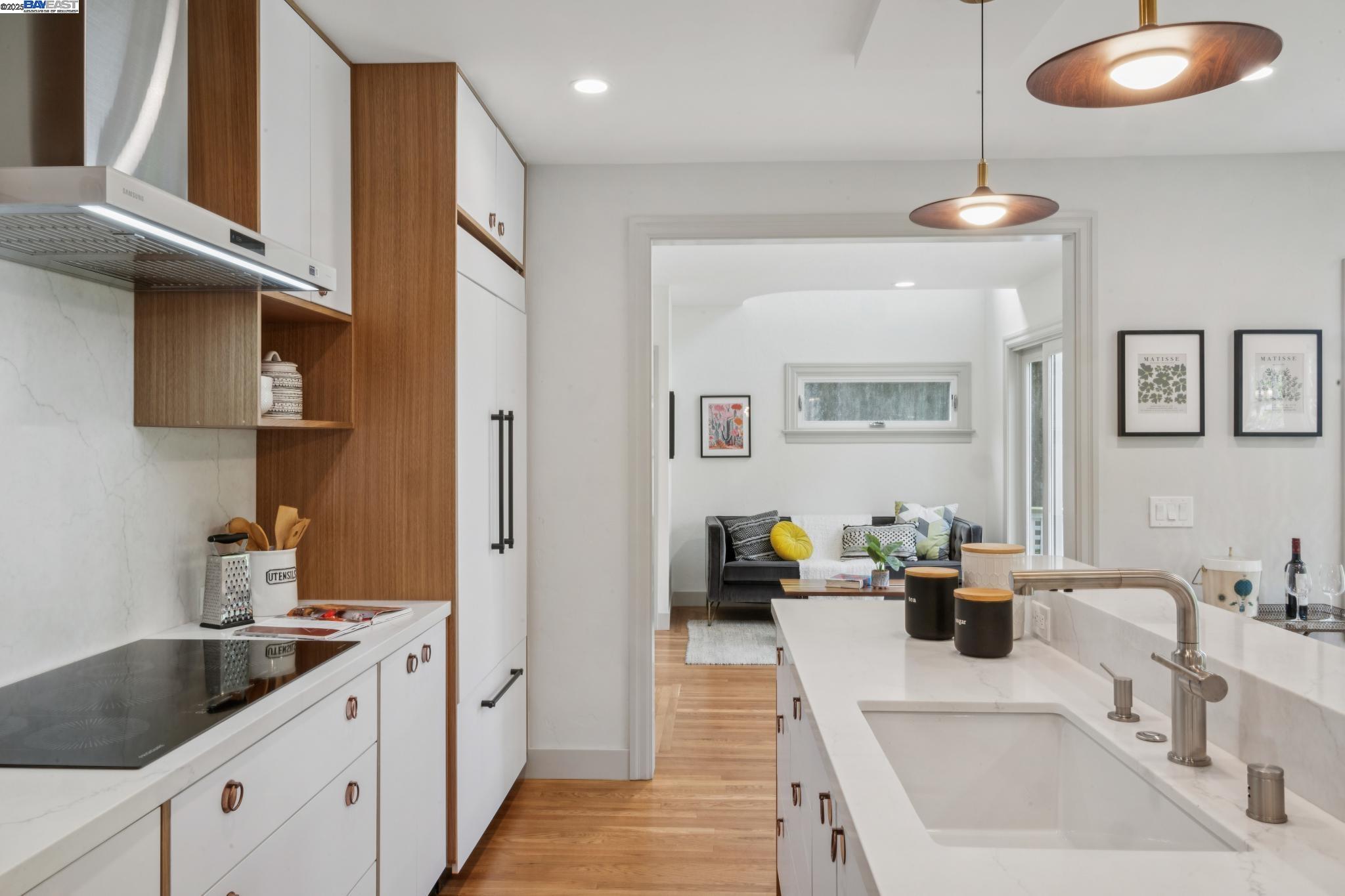 Detail Gallery Image 27 of 60 For 198 Bret Harte Road, Berkeley,  CA 94708 - 3 Beds | 2/1 Baths