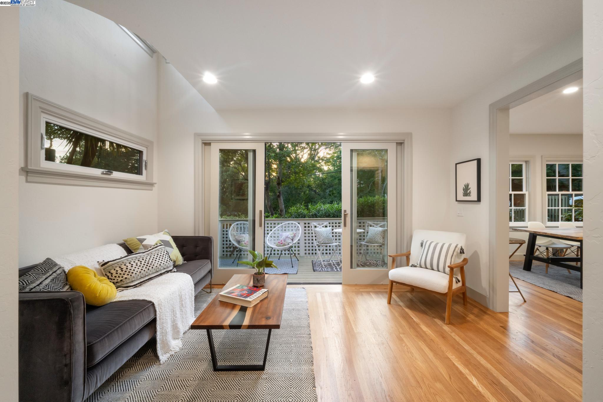 Detail Gallery Image 33 of 60 For 198 Bret Harte Road, Berkeley,  CA 94708 - 3 Beds | 2/1 Baths