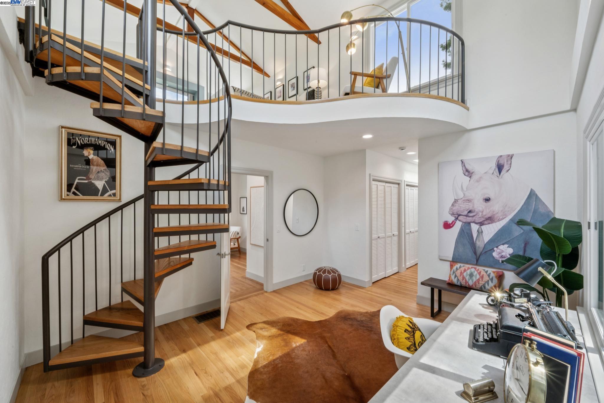 Detail Gallery Image 8 of 60 For 198 Bret Harte Road, Berkeley,  CA 94708 - 3 Beds | 2/1 Baths