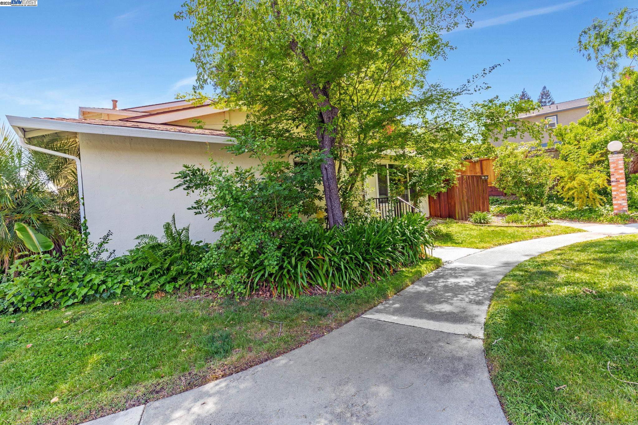 Detail Gallery Image 25 of 27 For 544 La Copita Ct, San Ramon,  CA 94583 - 2 Beds | 1 Baths