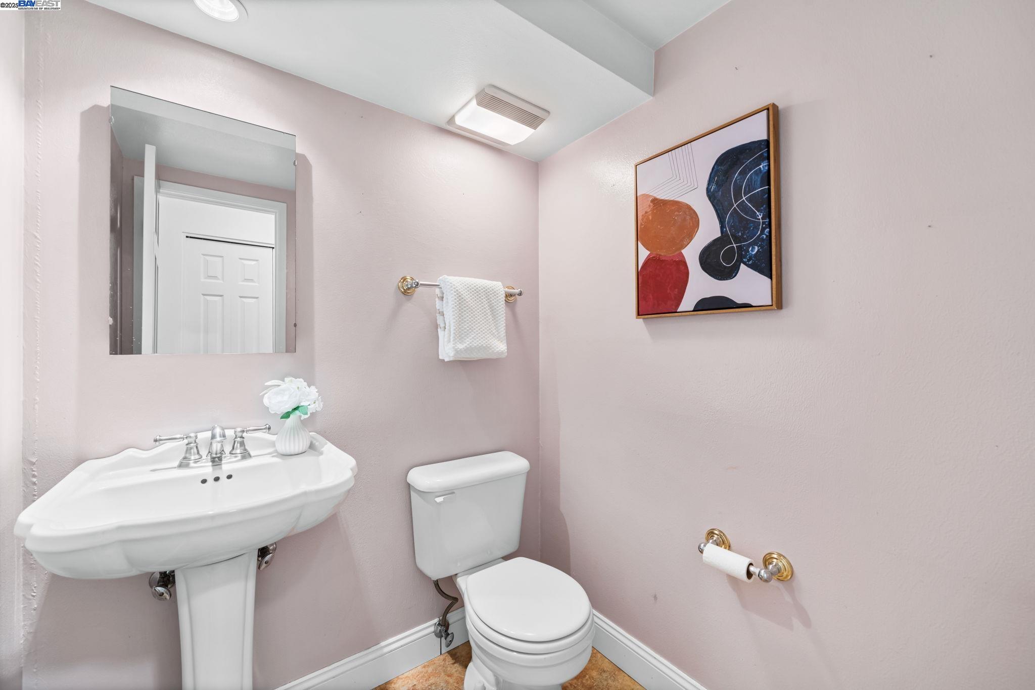 Detail Gallery Image 17 of 53 For 646 Brighton Way, Livermore,  CA 94551 - 5 Beds | 2/1 Baths