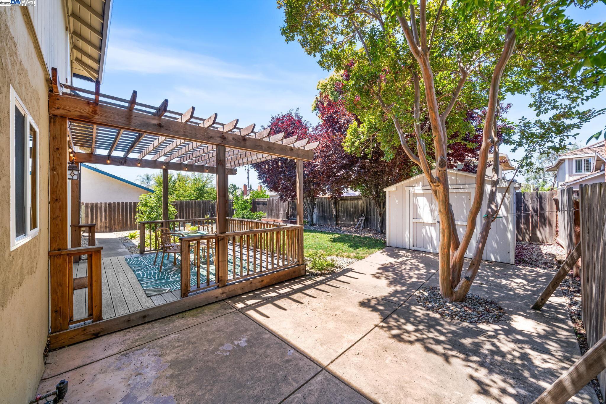 Detail Gallery Image 32 of 53 For 646 Brighton Way, Livermore,  CA 94551 - 5 Beds | 2/1 Baths