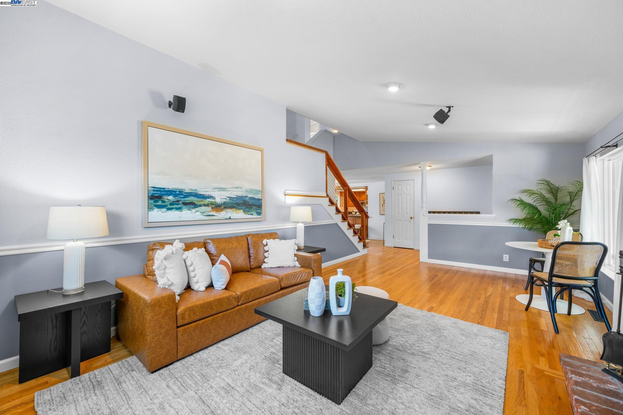 Detail Gallery Image 5 of 53 For 646 Brighton Way, Livermore,  CA 94551 - 5 Beds | 2/1 Baths