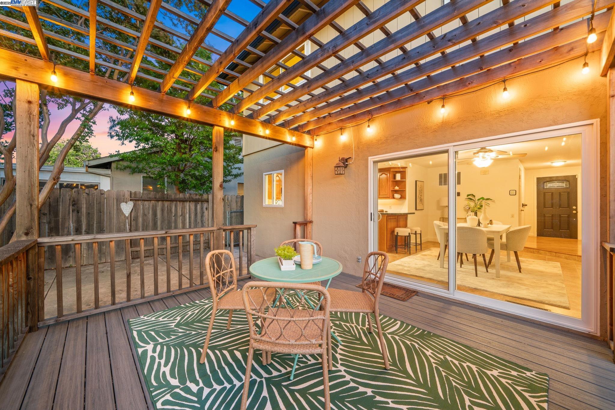 Detail Gallery Image 43 of 53 For 646 Brighton Way, Livermore,  CA 94551 - 5 Beds | 2/1 Baths