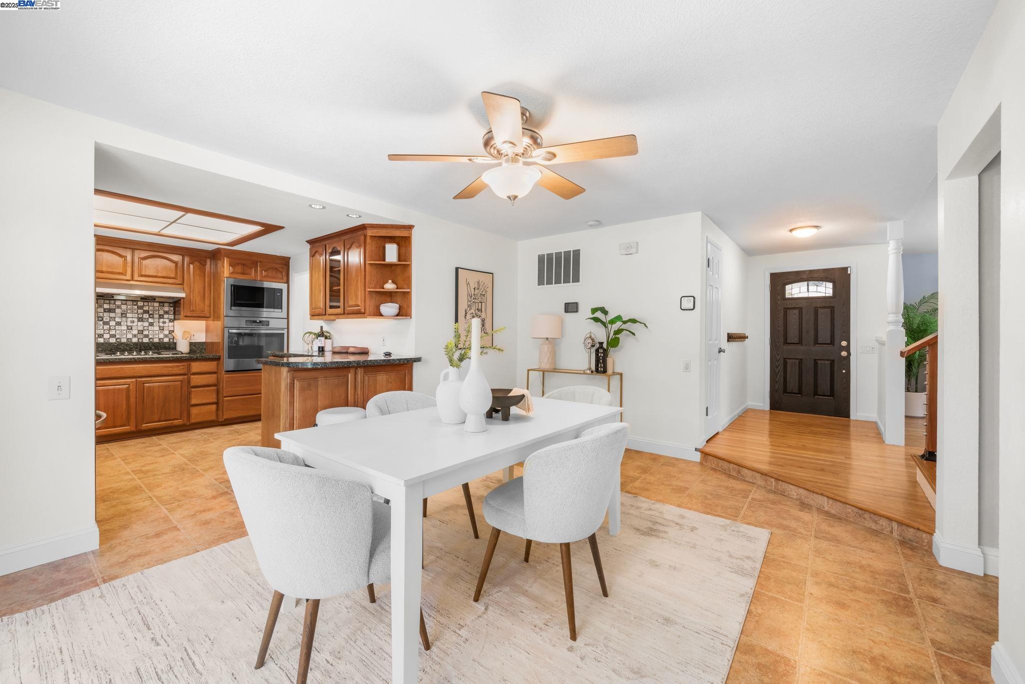 Detail Gallery Image 8 of 53 For 646 Brighton Way, Livermore,  CA 94551 - 5 Beds | 2/1 Baths