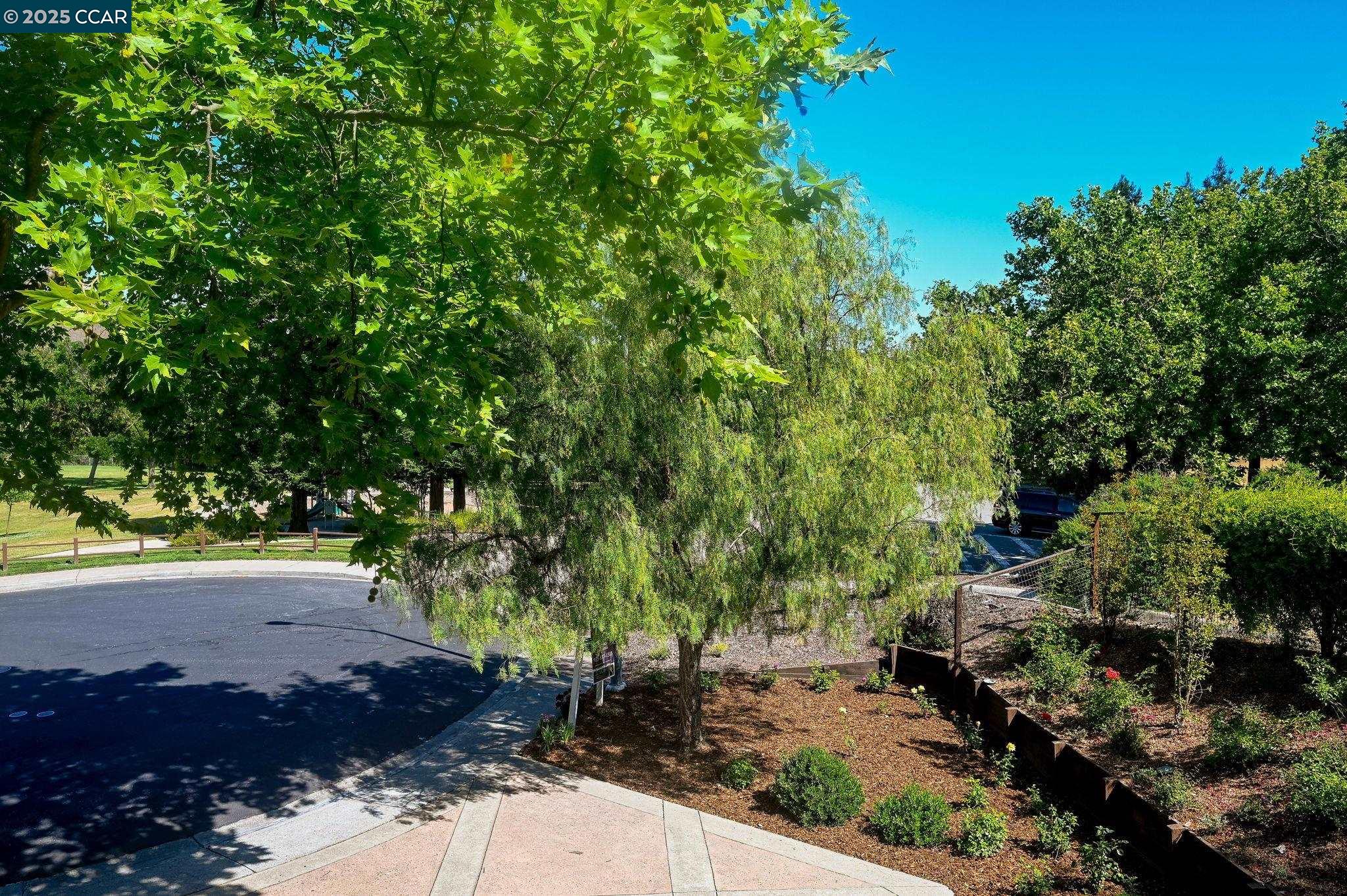 Detail Gallery Image 22 of 59 For 125 Coriander Ct, San Ramon,  CA 94582 - 5 Beds | 3 Baths
