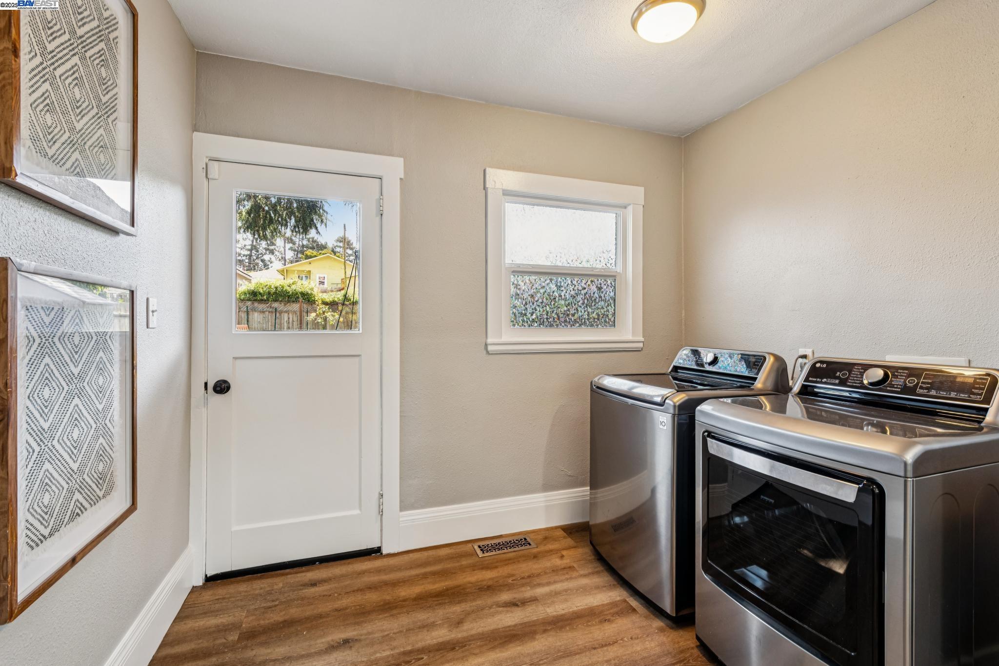 Detail Gallery Image 27 of 49 For 3032 22nd Ave, Oakland,  CA 94602 - 2 Beds | 1/1 Baths