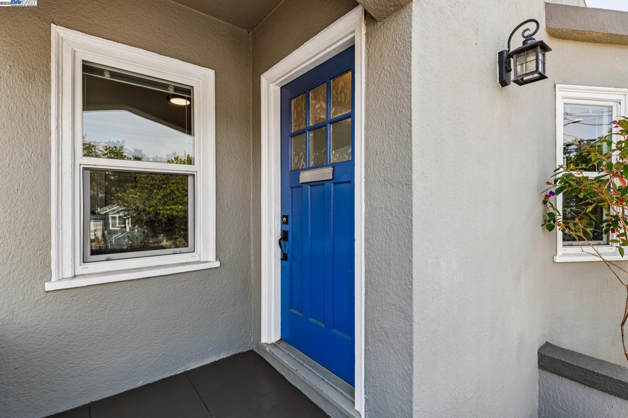 Detail Gallery Image 40 of 49 For 3032 22nd Ave, Oakland,  CA 94602 - 2 Beds | 1/1 Baths