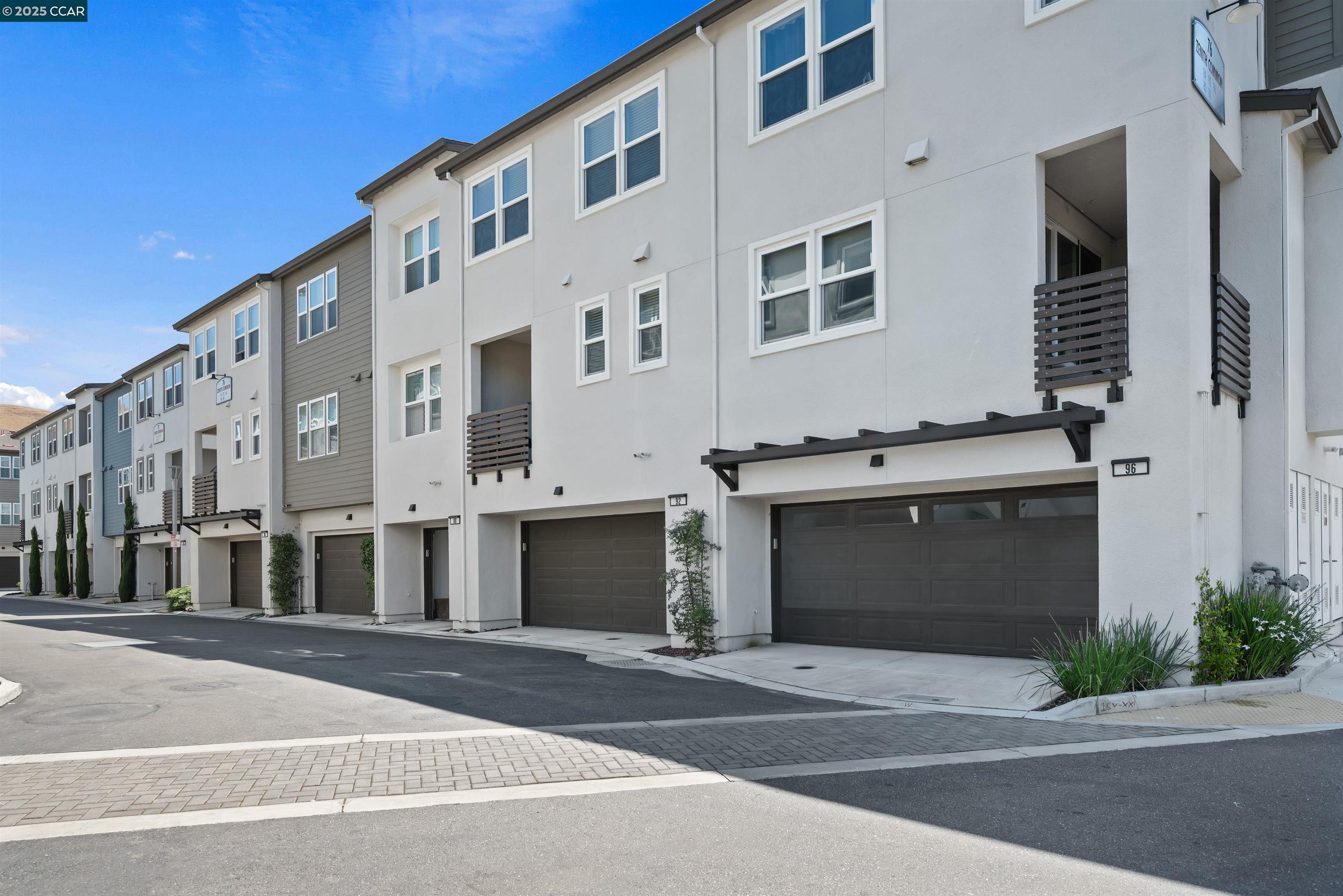Photo #35: 41104156 Listing: Photo #35