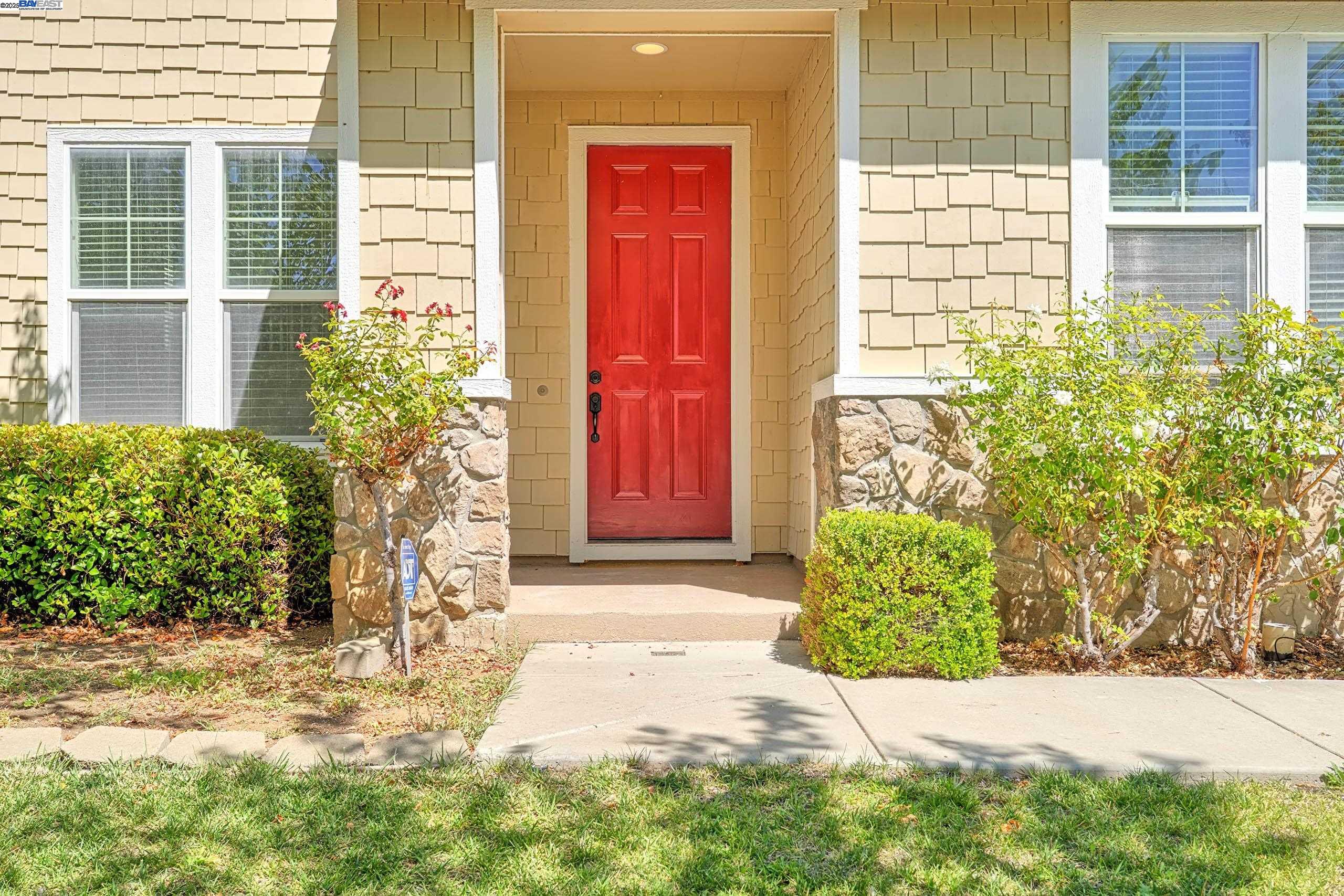 Detail Gallery Image 2 of 46 For 1357 Tiffany Dr, Brentwood,  CA 94513 - 4 Beds | 3 Baths