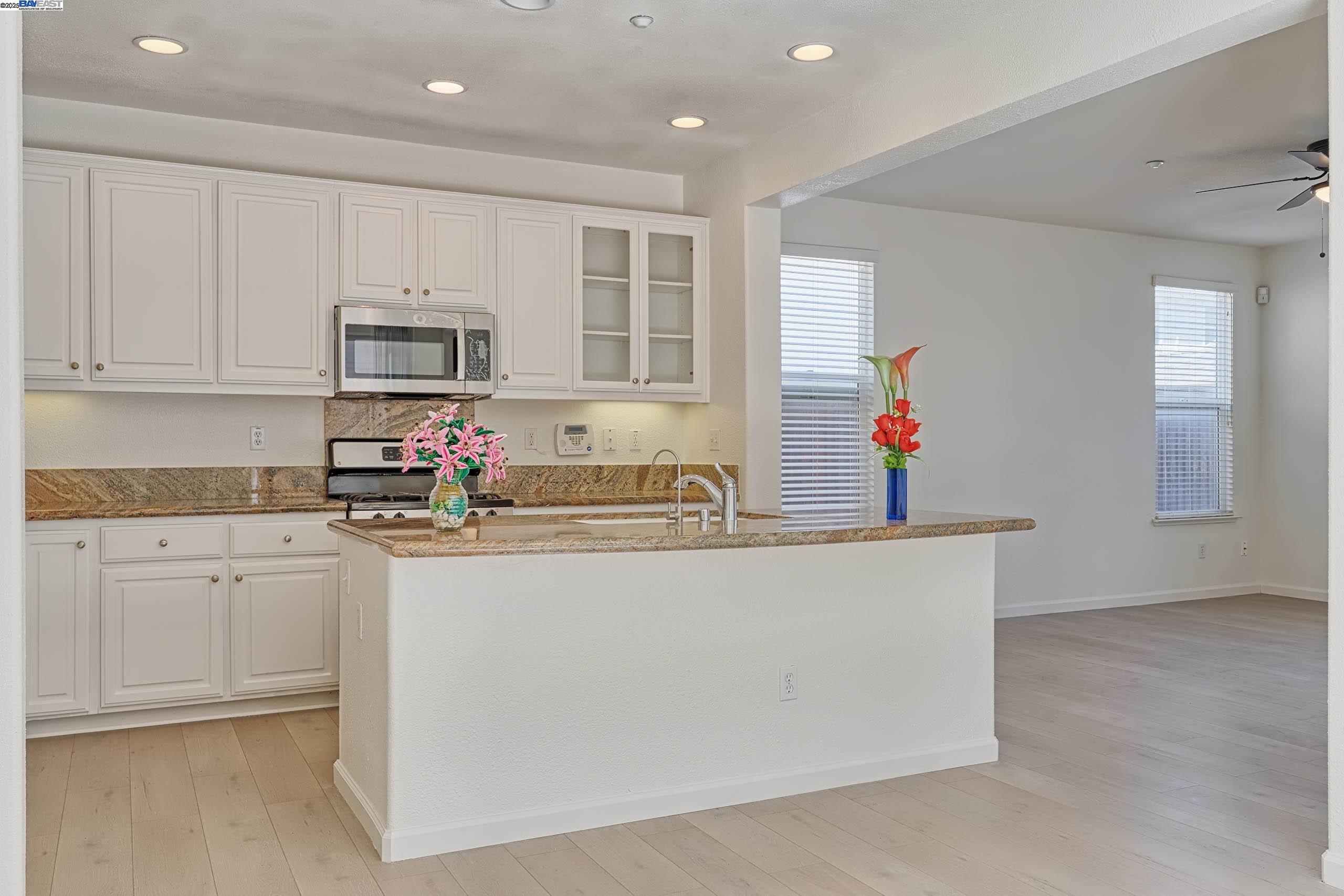 Detail Gallery Image 15 of 46 For 1357 Tiffany Dr, Brentwood,  CA 94513 - 4 Beds | 3 Baths
