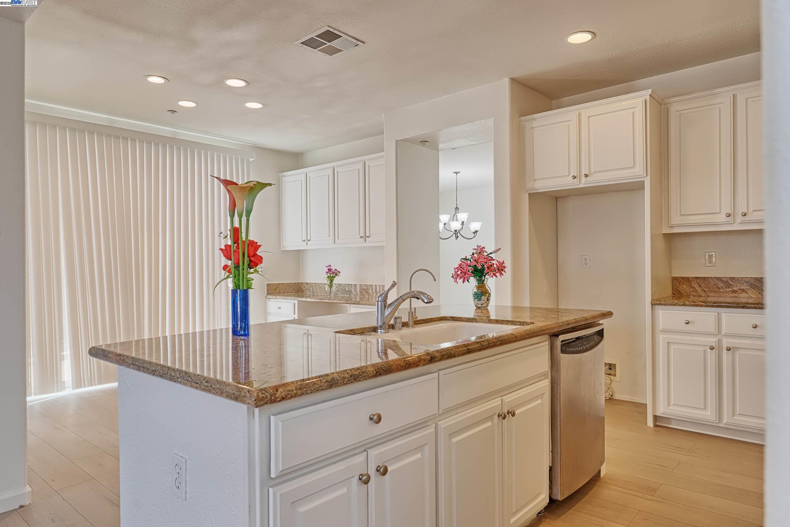 Detail Gallery Image 17 of 46 For 1357 Tiffany Dr, Brentwood,  CA 94513 - 4 Beds | 3 Baths