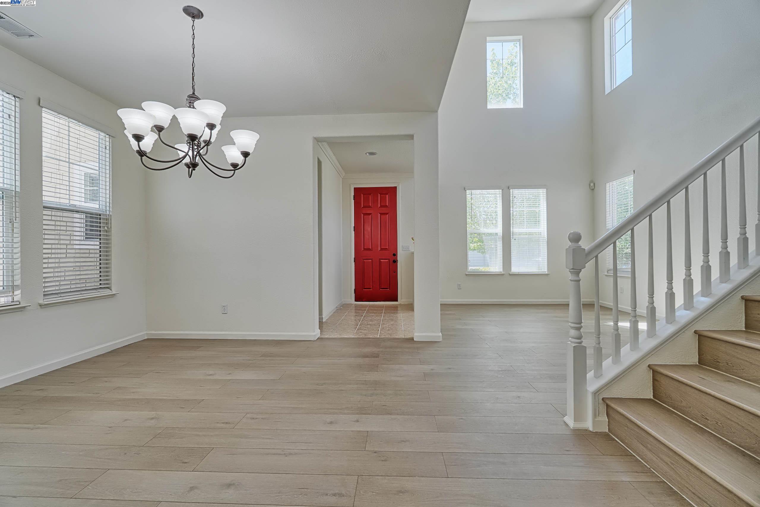 Detail Gallery Image 4 of 46 For 1357 Tiffany Dr, Brentwood,  CA 94513 - 4 Beds | 3 Baths