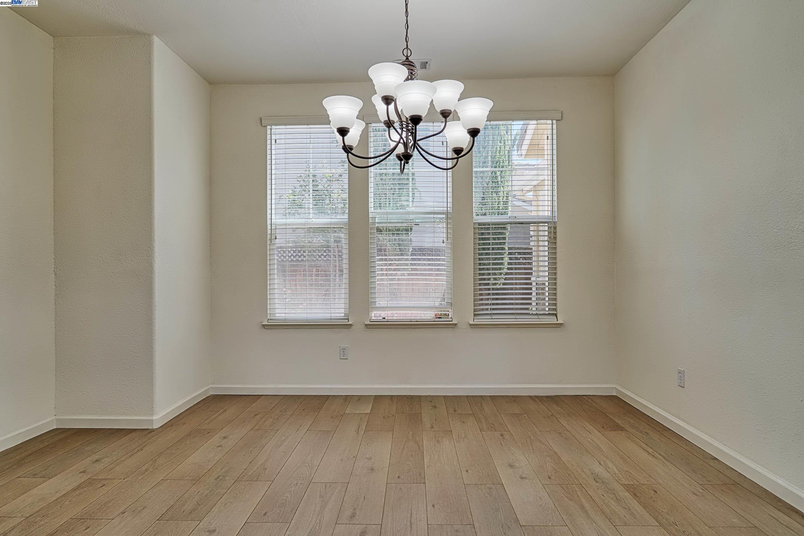 Detail Gallery Image 7 of 46 For 1357 Tiffany Dr, Brentwood,  CA 94513 - 4 Beds | 3 Baths