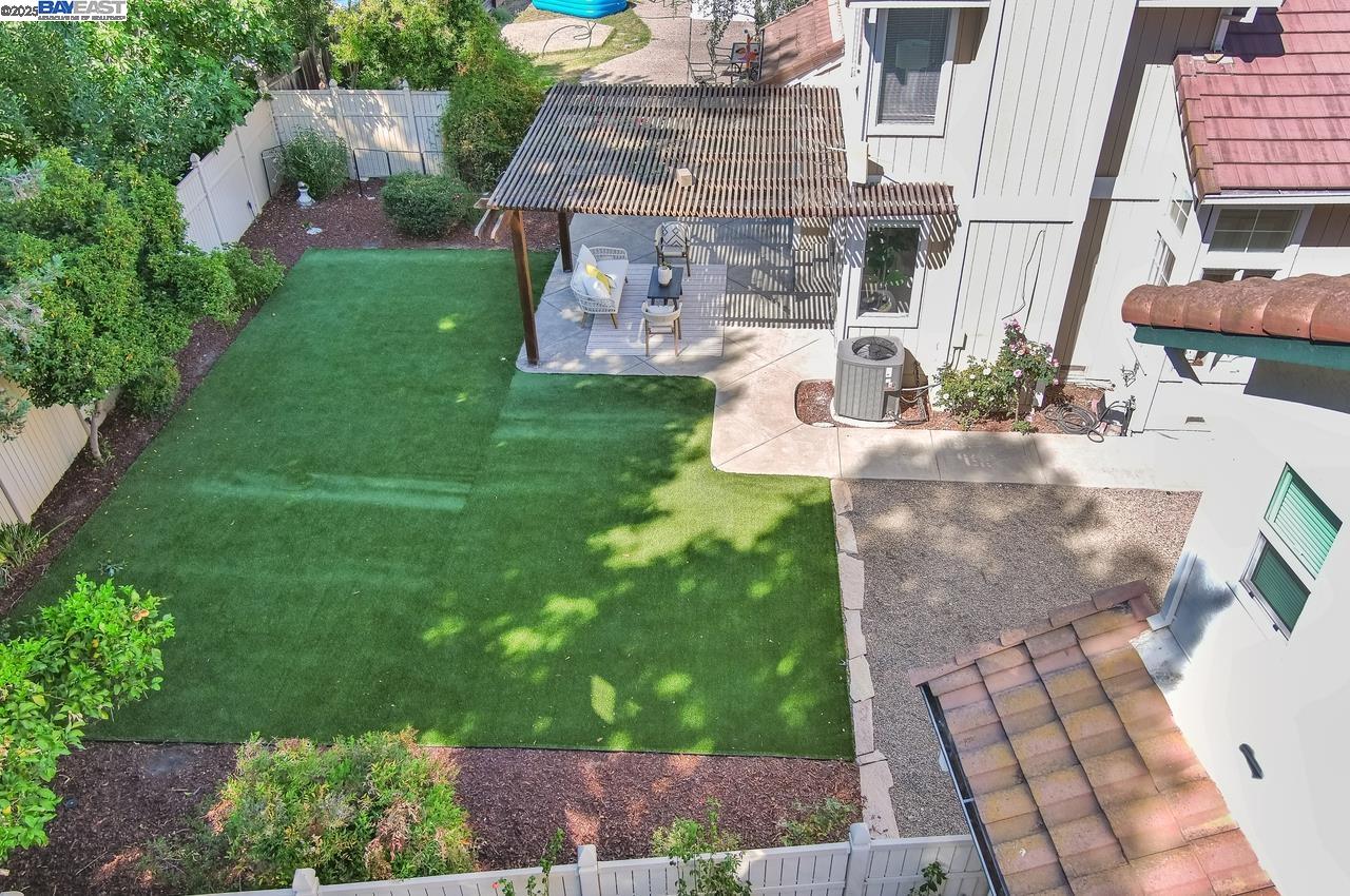 Detail Gallery Image 37 of 49 For 847 Dana Cir, Livermore,  CA 94550 - 3 Beds | 2/1 Baths