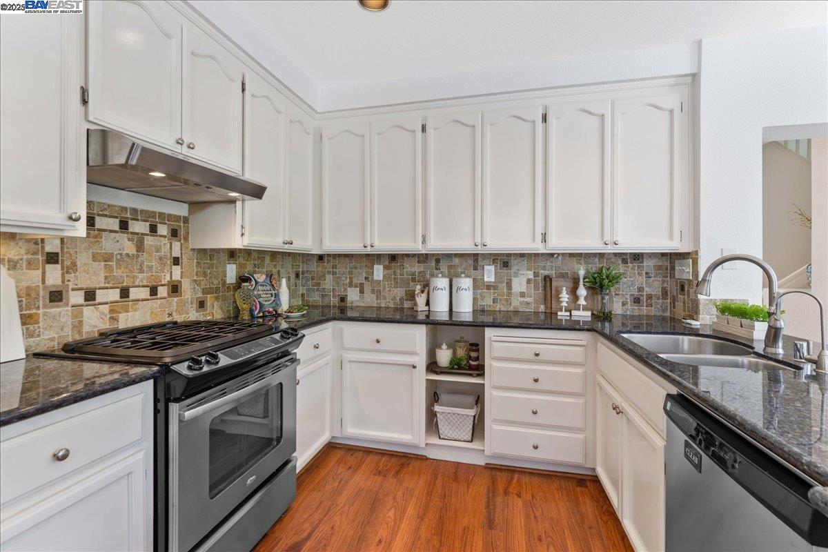 Detail Gallery Image 17 of 31 For 4640 Hampton Falls Place, San Jose,  CA 95136 - 3 Beds | 2/1 Baths