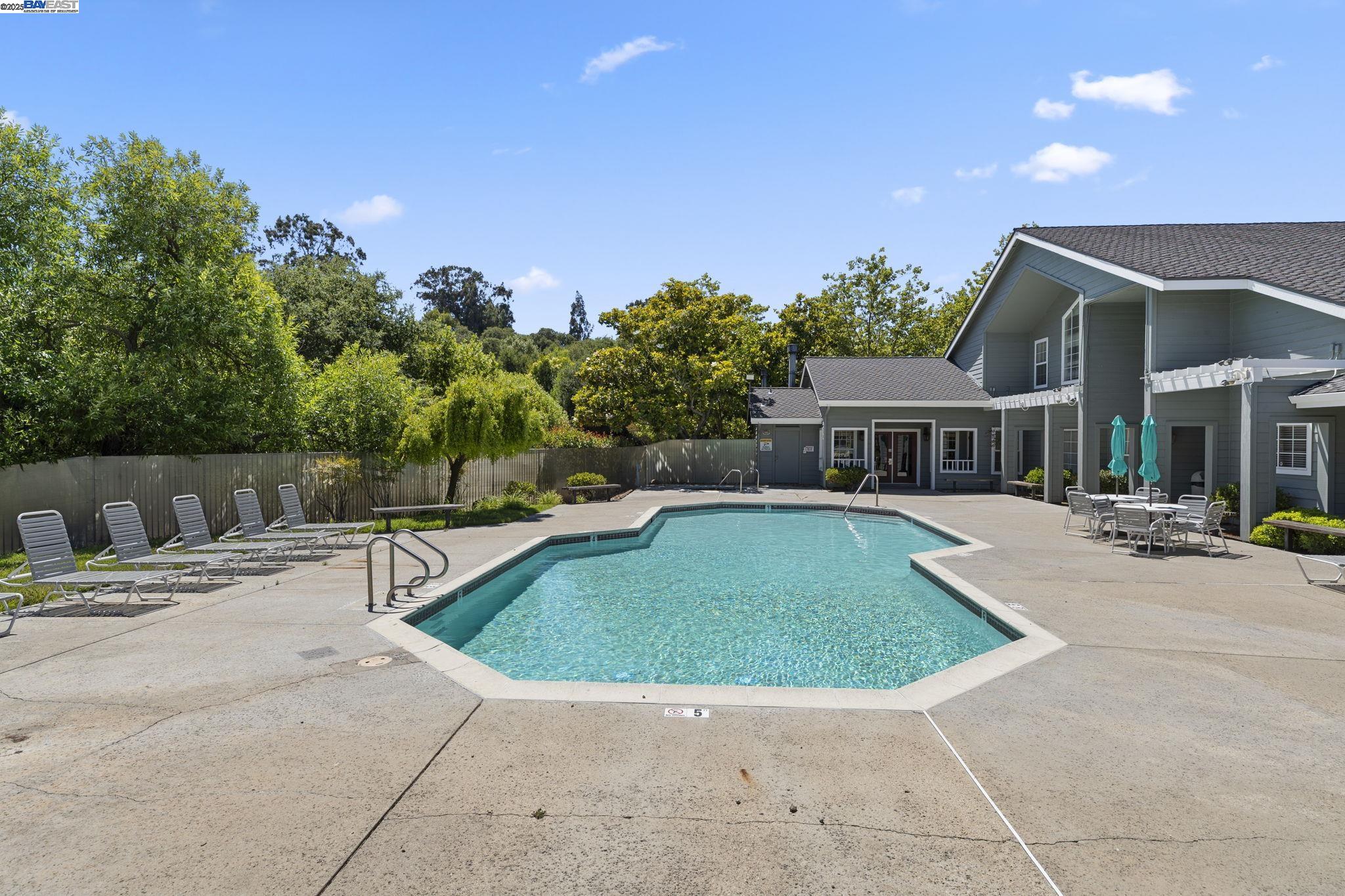 Photo #35: 41104162 Listing: Photo #35