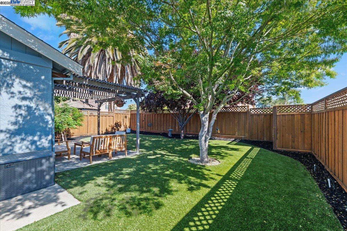 Detail Gallery Image 17 of 20 For 5301 Windflower Drive, Livermore,  CA 94551 - 2 Beds | 2 Baths