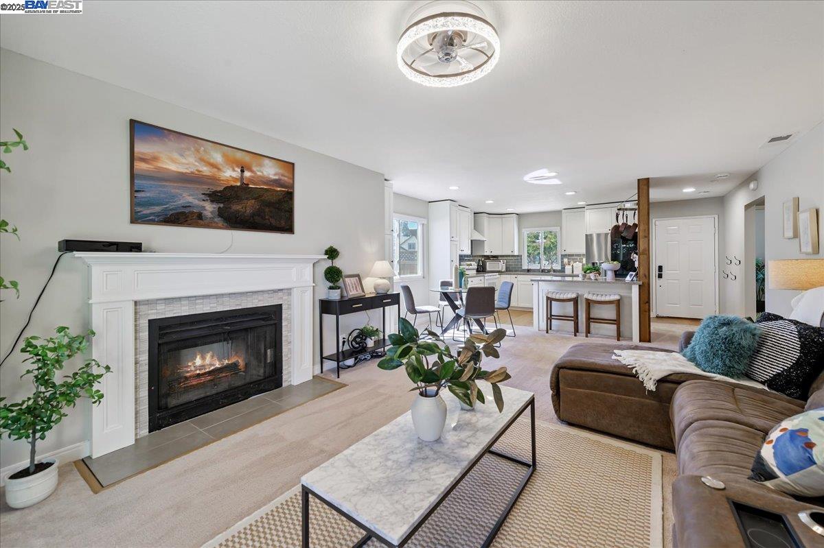 Detail Gallery Image 9 of 20 For 5301 Windflower Drive, Livermore,  CA 94551 - 2 Beds | 2 Baths
