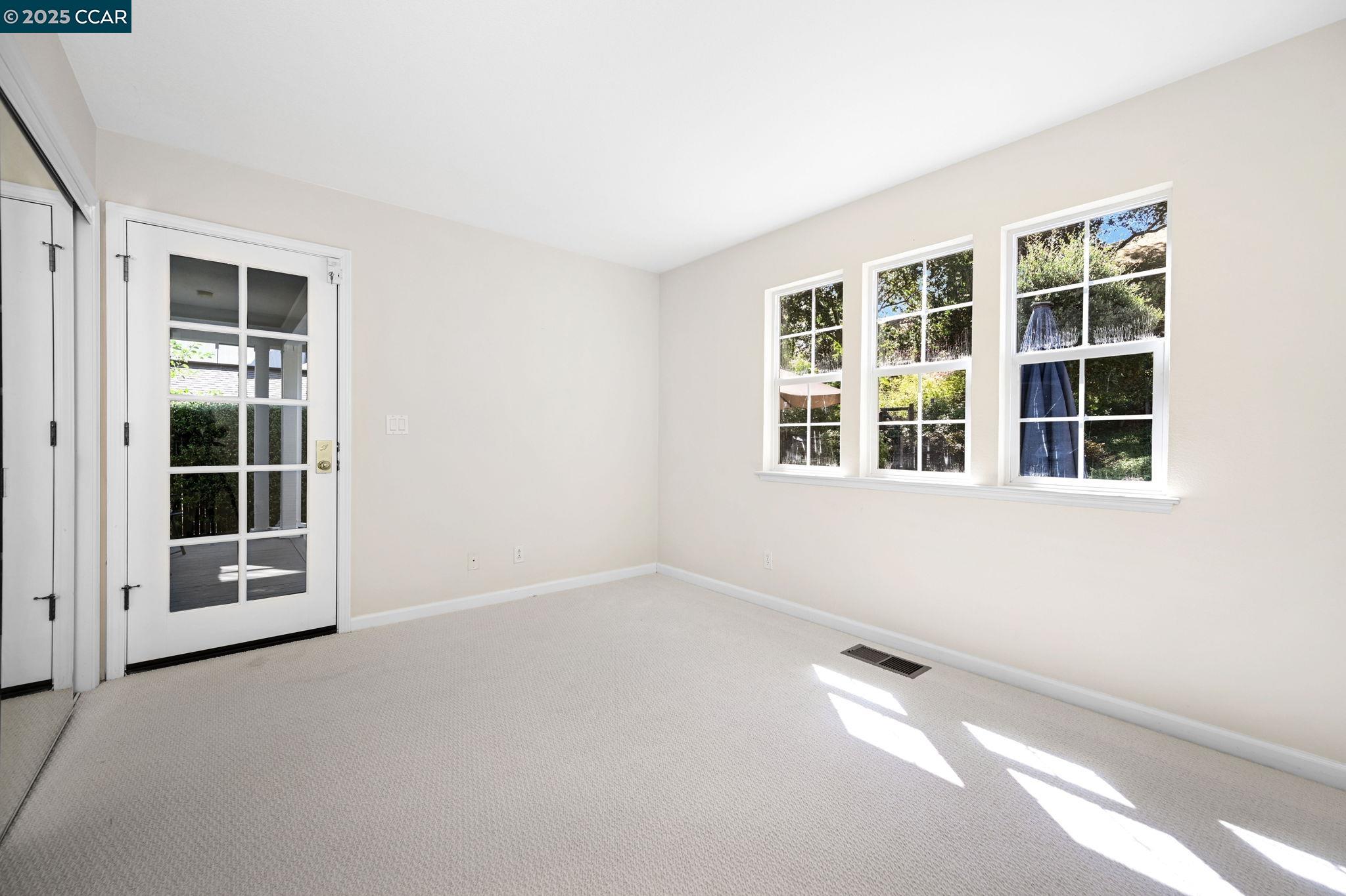 Detail Gallery Image 16 of 44 For 106 Leafield Rd, Danville,  CA 94506 - 5 Beds | 4 Baths