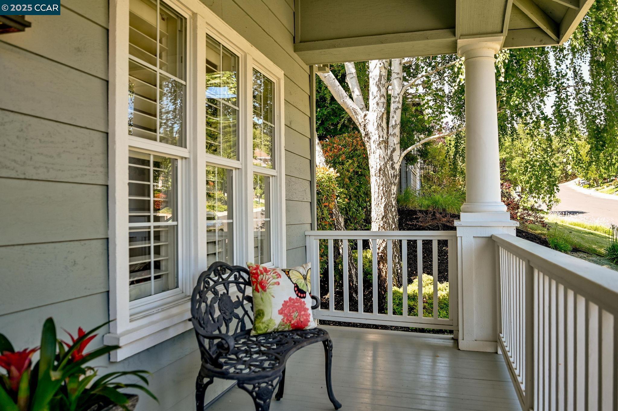 Detail Gallery Image 3 of 44 For 106 Leafield Rd, Danville,  CA 94506 - 5 Beds | 4 Baths