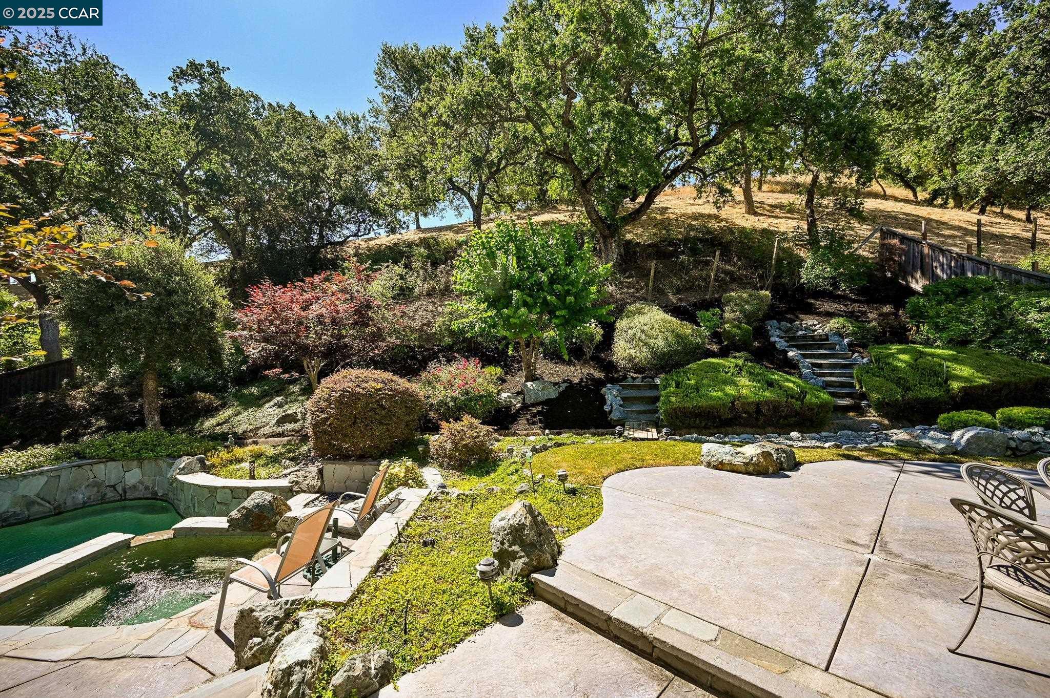 Detail Gallery Image 28 of 44 For 106 Leafield Rd, Danville,  CA 94506 - 5 Beds | 4 Baths