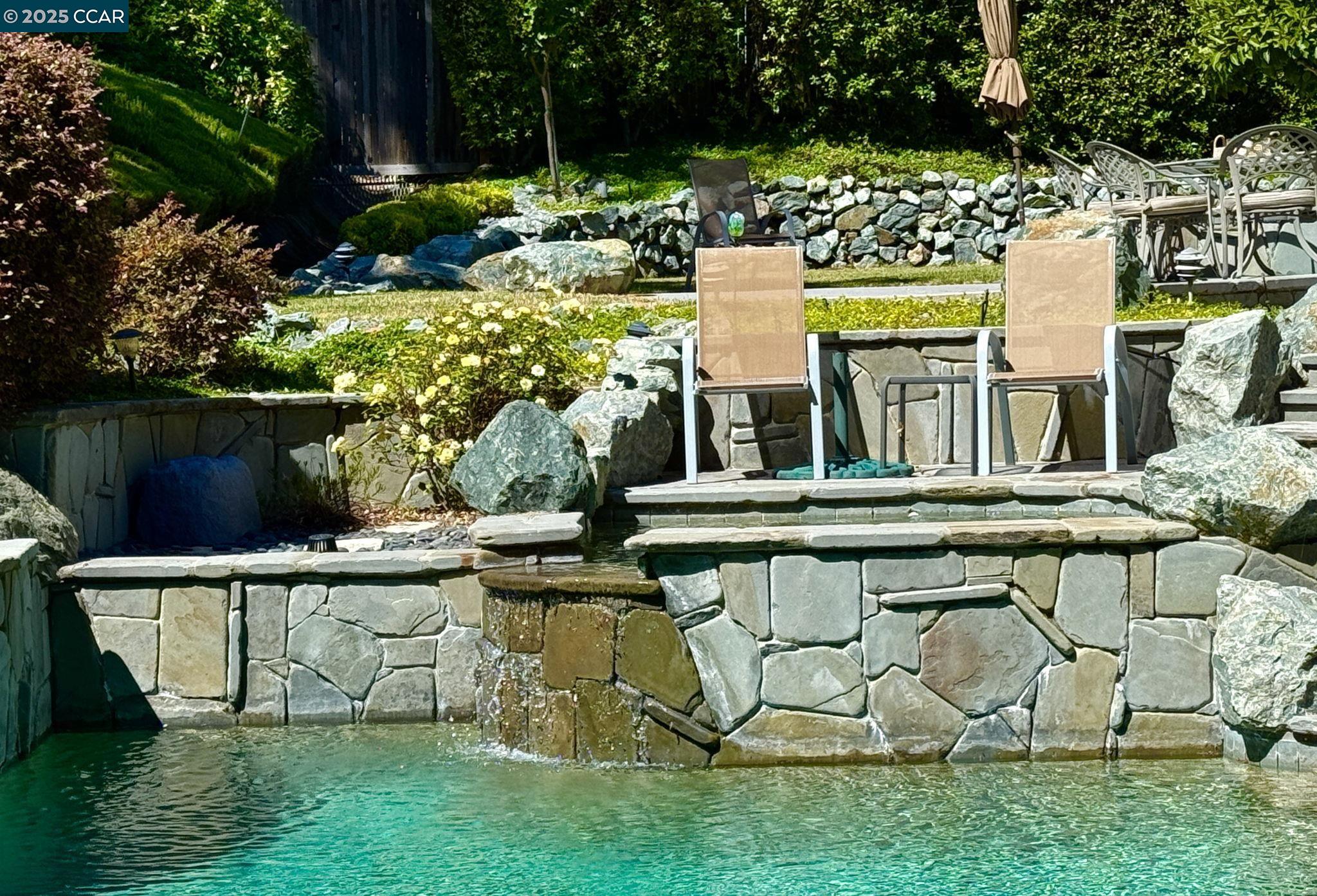 Detail Gallery Image 33 of 44 For 106 Leafield Rd, Danville,  CA 94506 - 5 Beds | 4 Baths