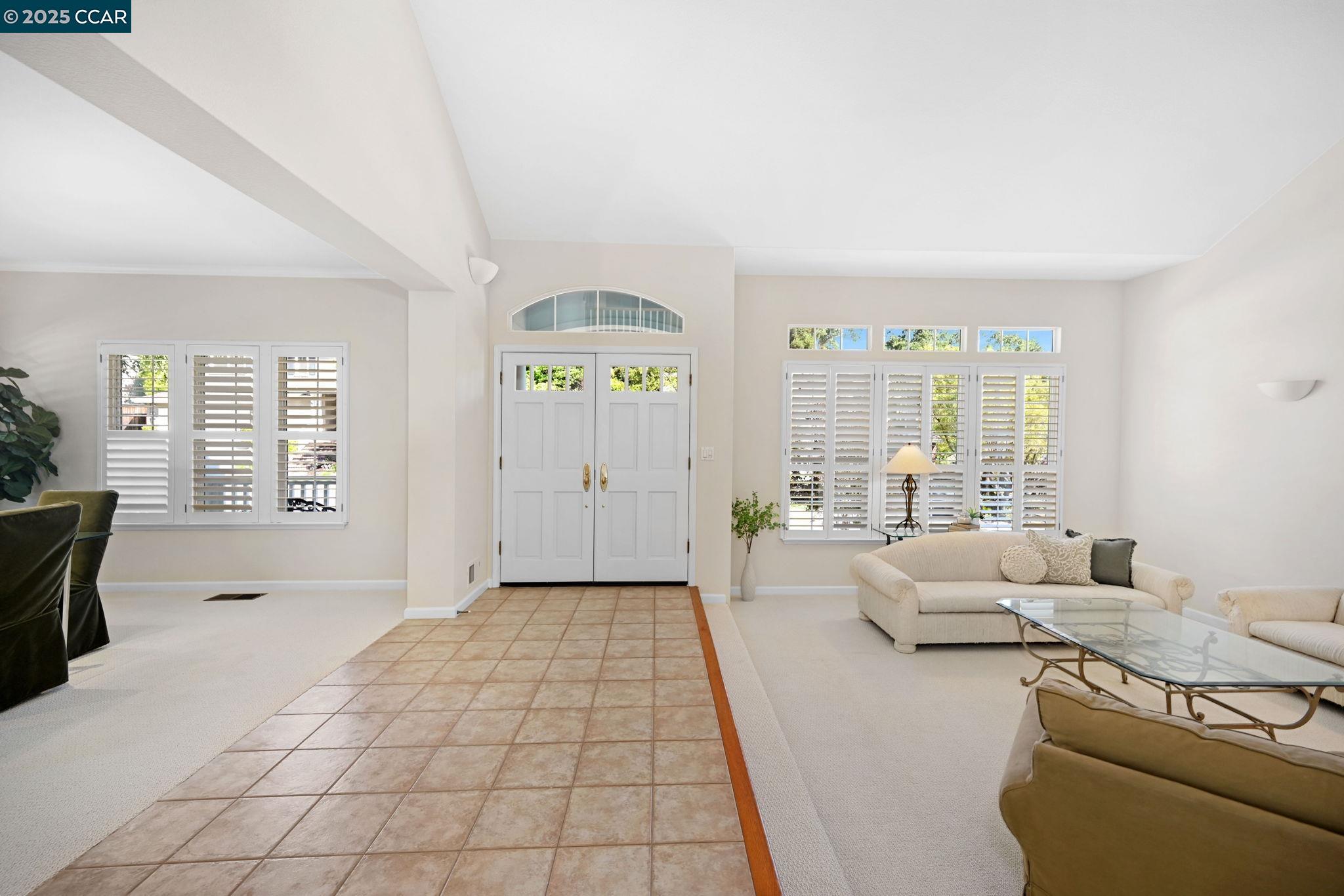 Detail Gallery Image 5 of 44 For 106 Leafield Rd, Danville,  CA 94506 - 5 Beds | 4 Baths