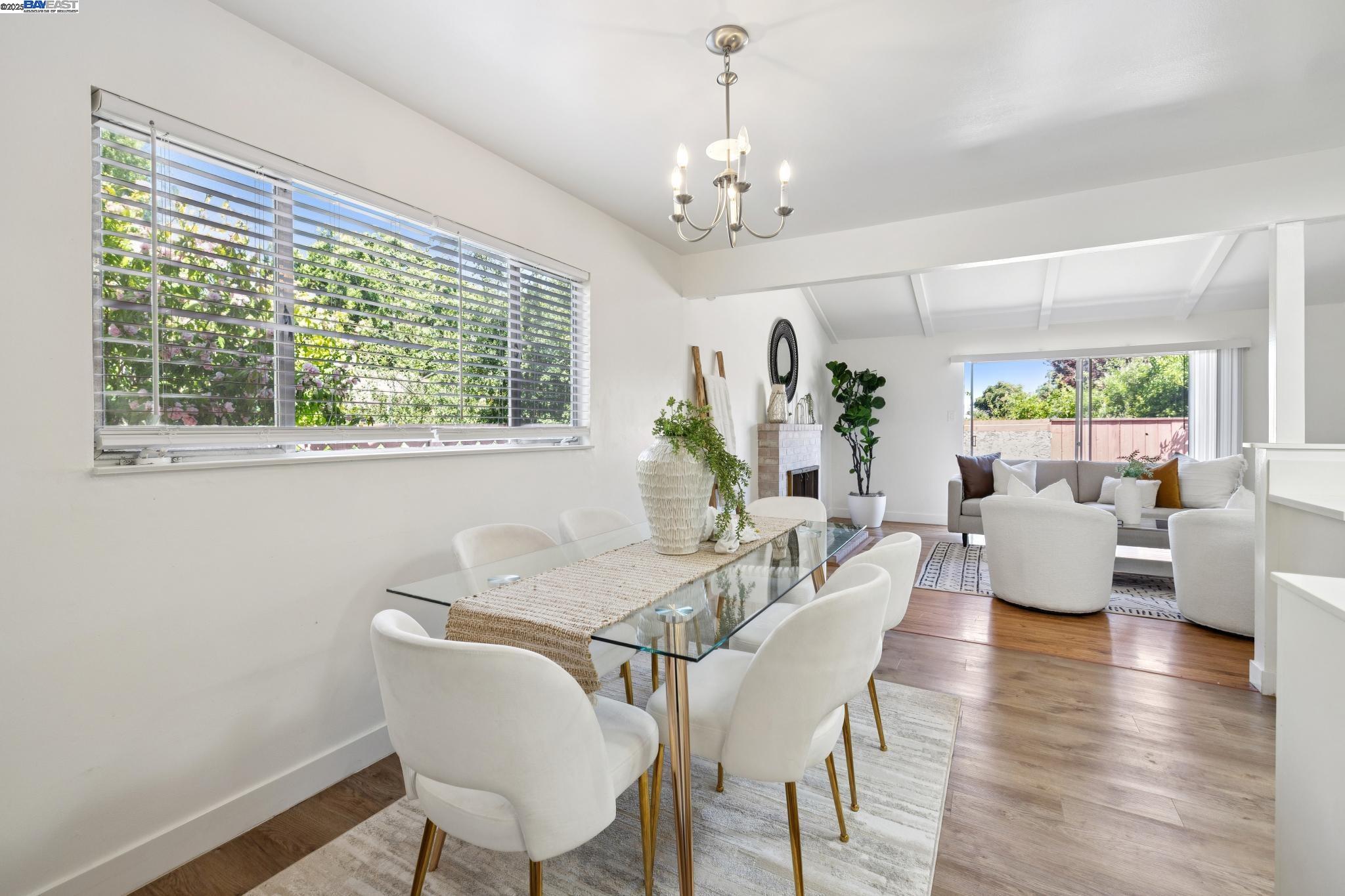 Detail Gallery Image 17 of 58 For 1943 Vining Dr, San Leandro,  CA 94579 - 3 Beds | 2 Baths