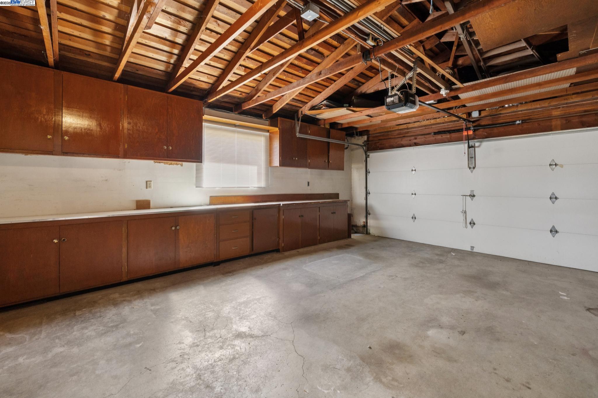 Detail Gallery Image 46 of 58 For 1943 Vining Dr, San Leandro,  CA 94579 - 3 Beds | 2 Baths