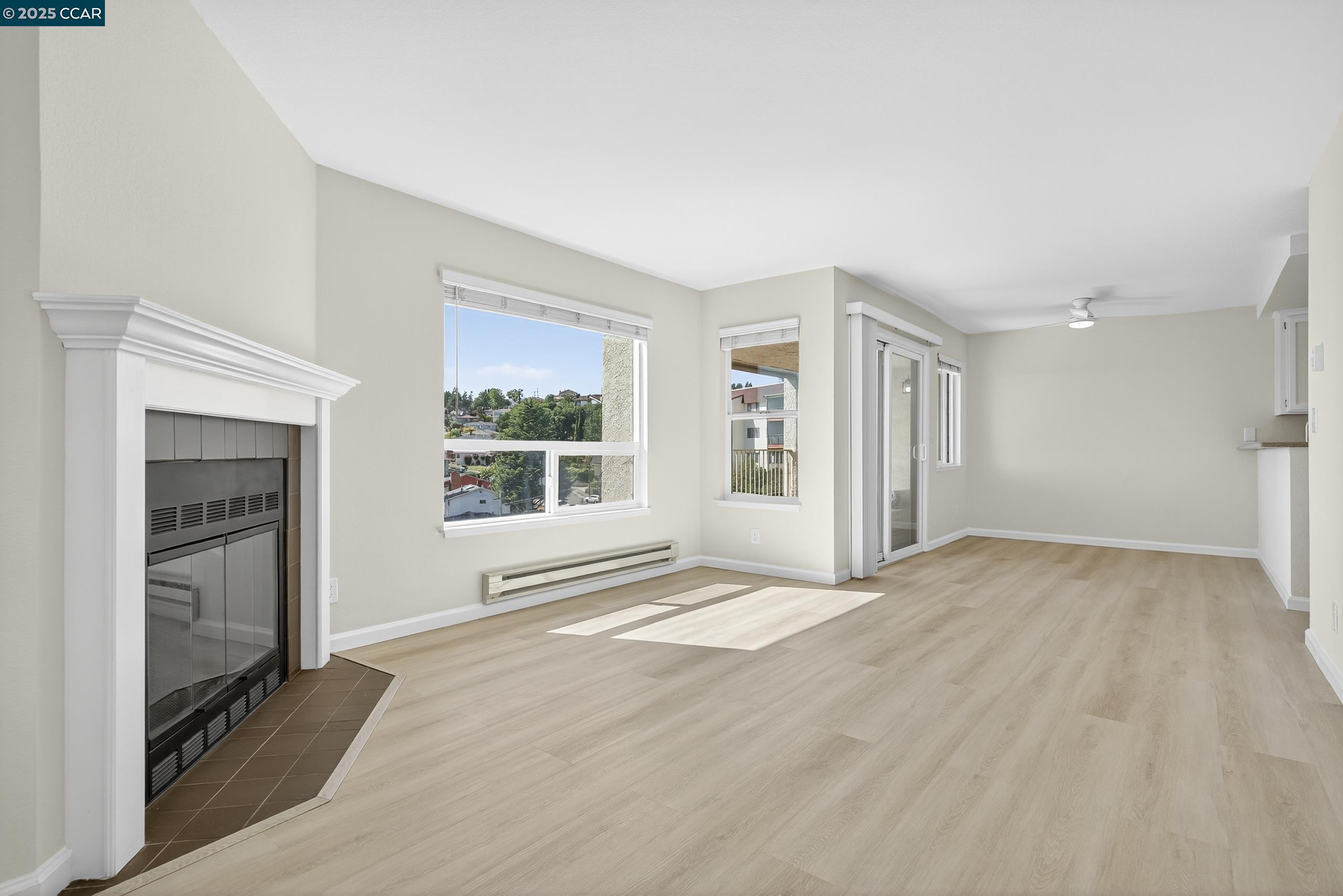 Photo #16: 41104172 Listing: Photo #16