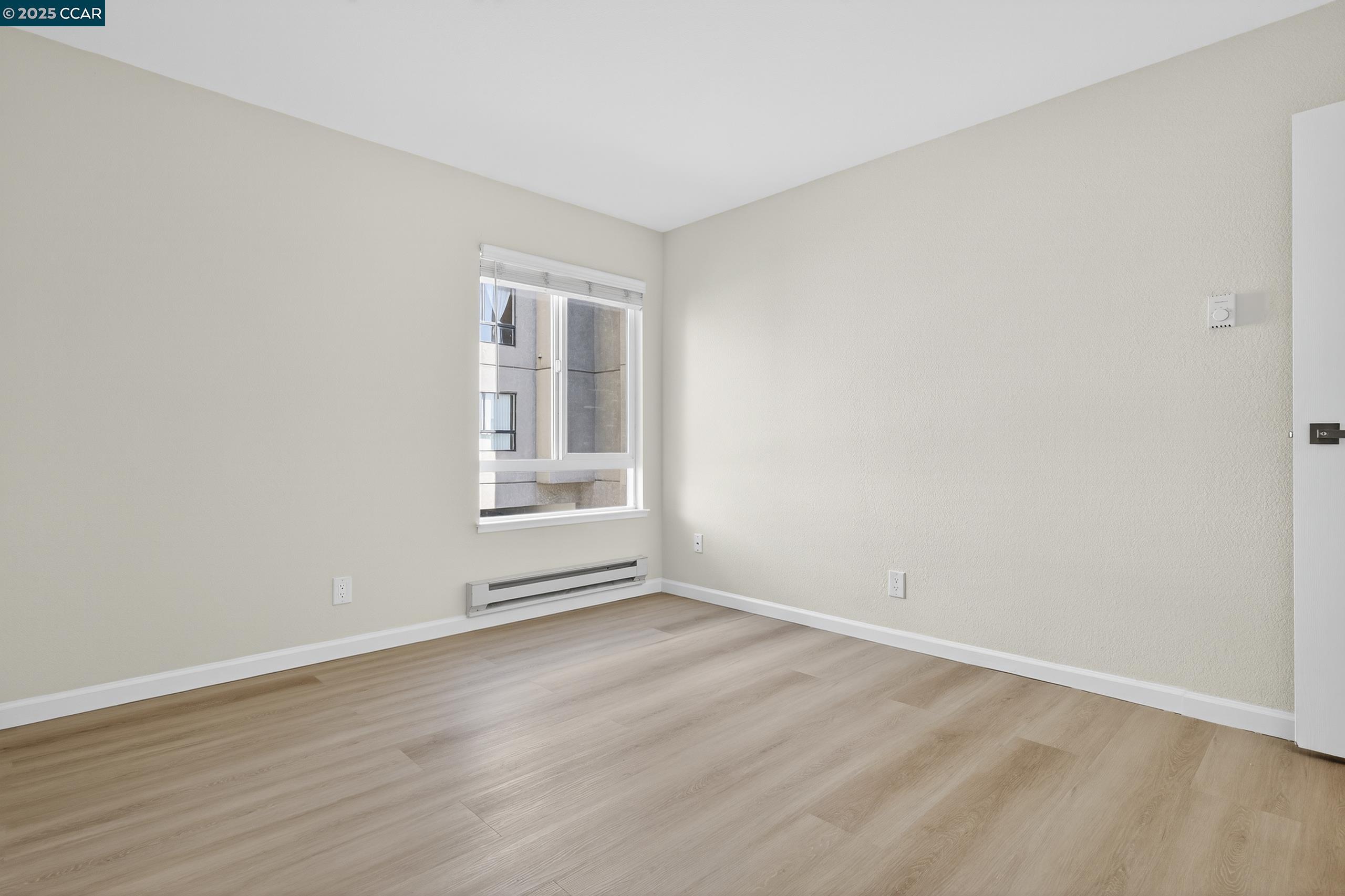 Detail Gallery Image 19 of 36 For 2505 Miramar #222,  Castro Valley,  CA 94546-2828 - 2 Beds | 2 Baths