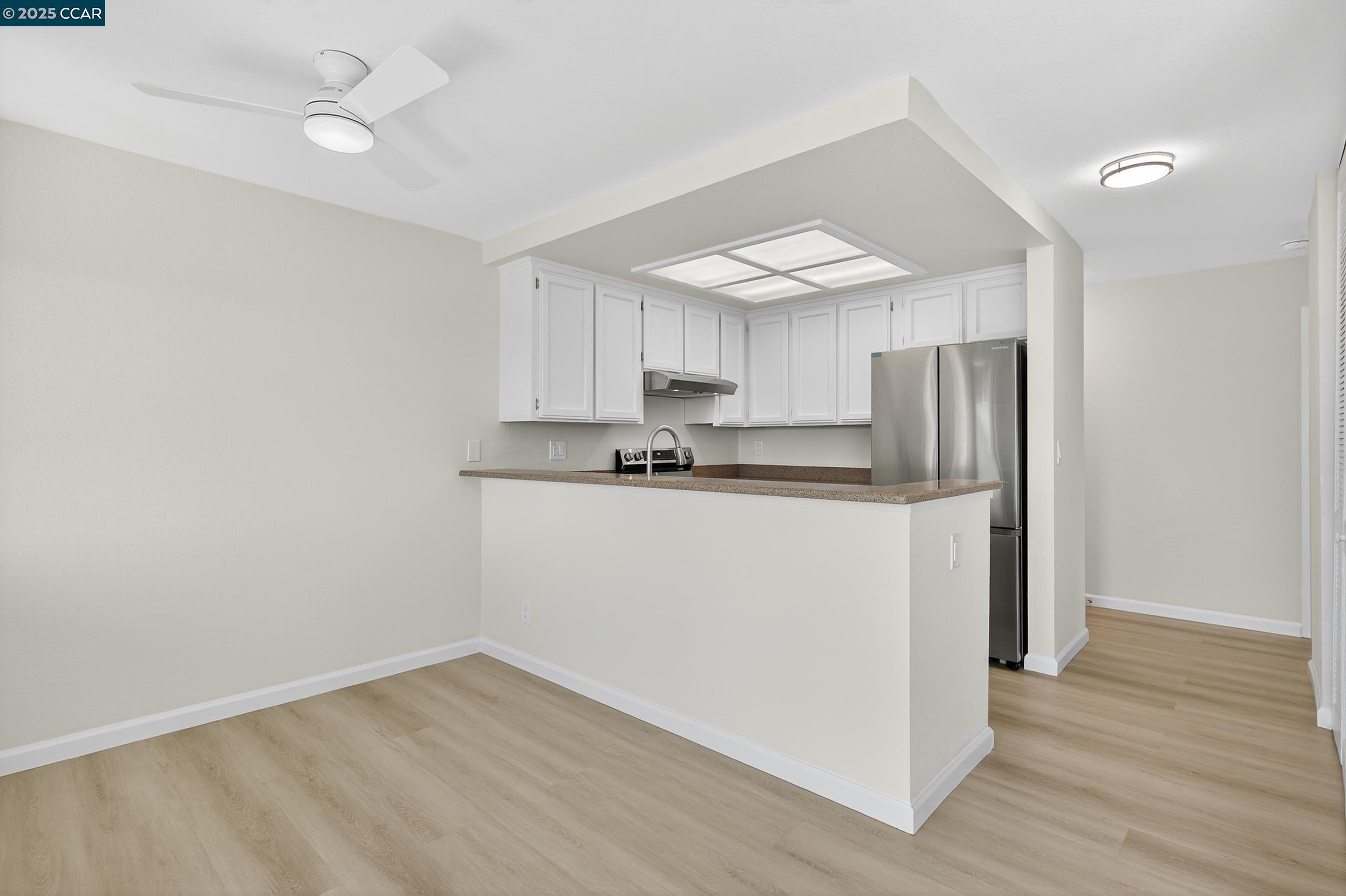 Photo #9: 41104172 Listing: Photo #9