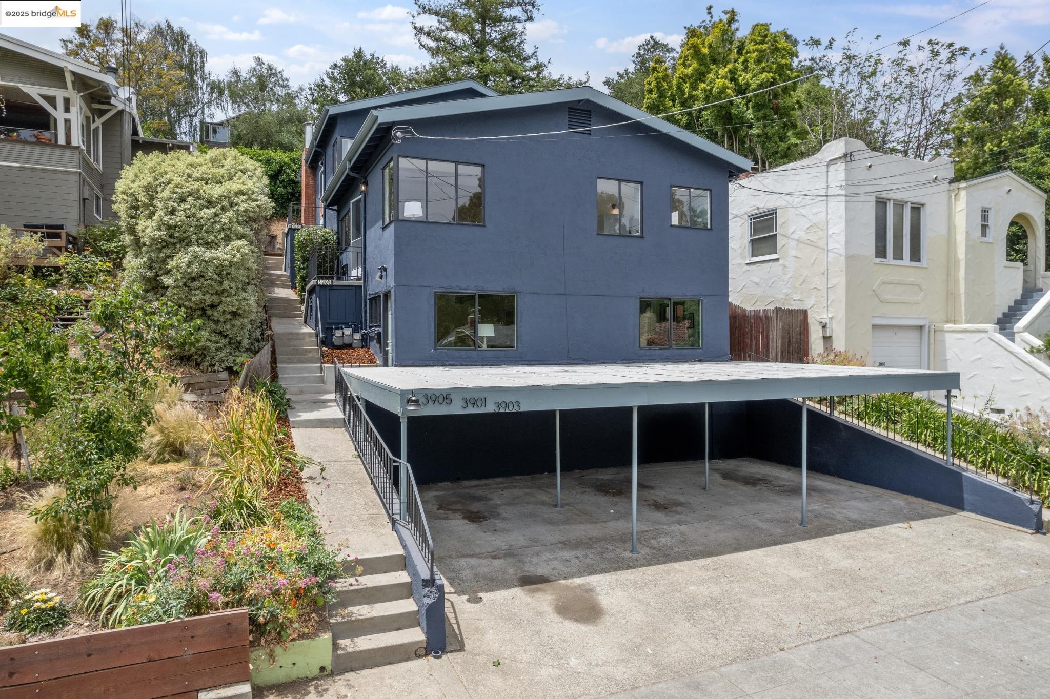 Detail Gallery Image 2 of 34 For 3903 Canon Ave, Oakland,  CA 94602 - – Beds | – Baths