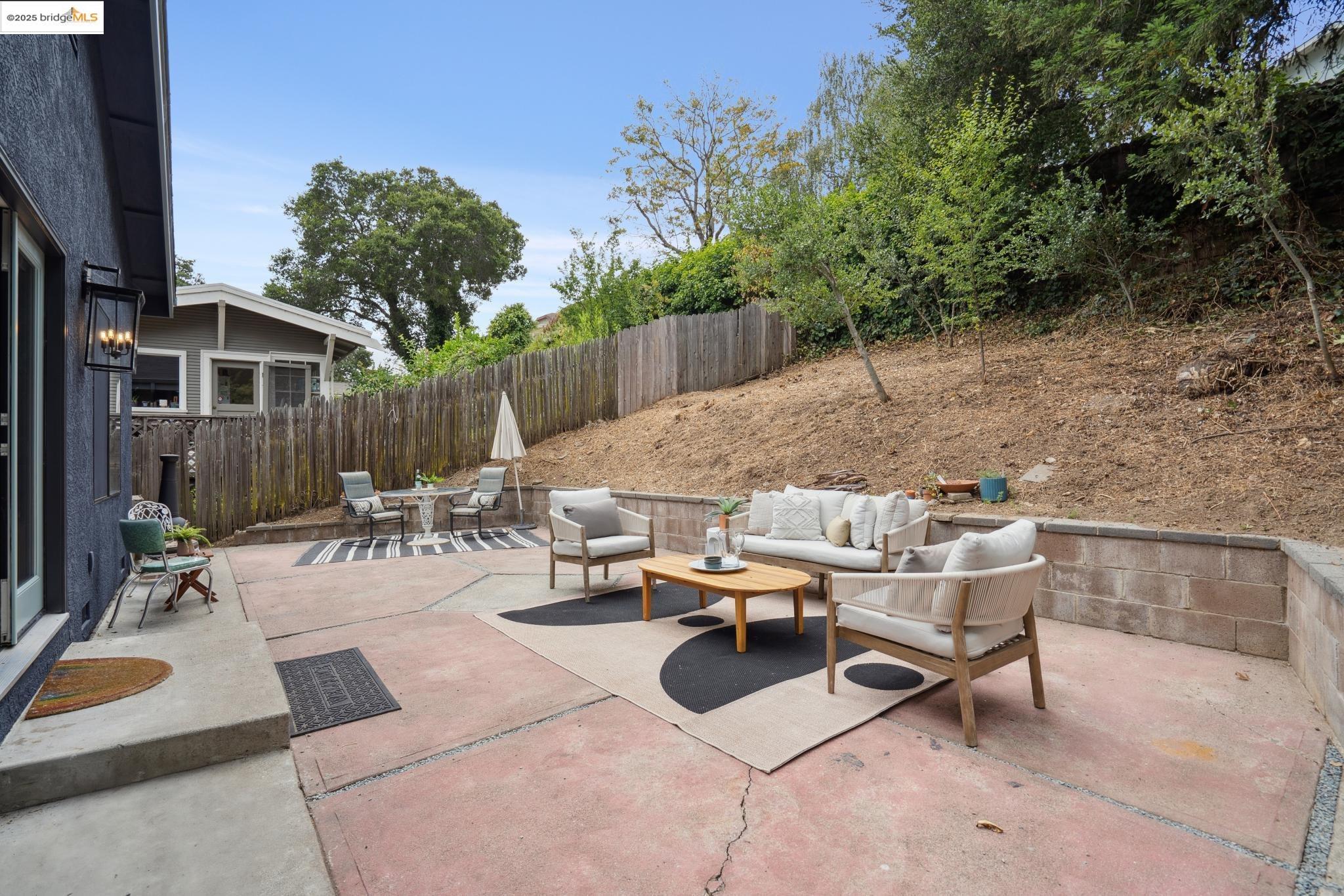 Detail Gallery Image 30 of 34 For 3903 Canon Ave, Oakland,  CA 94602 - – Beds | – Baths