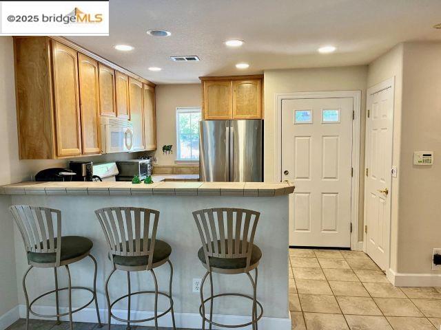 Detail Gallery Image 5 of 6 For 311 Fairway Village Ct, Murphys,  CA 95247 - 3 Beds | 2/1 Baths