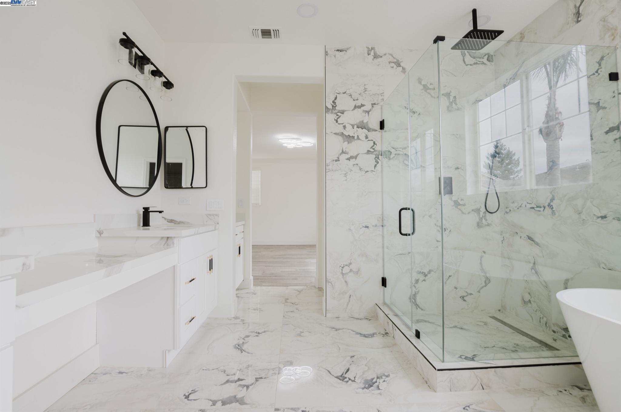 Detail Gallery Image 13 of 22 For 1955 Bankston Dr, Tracy,  CA 95304 - 5 Beds | 3 Baths