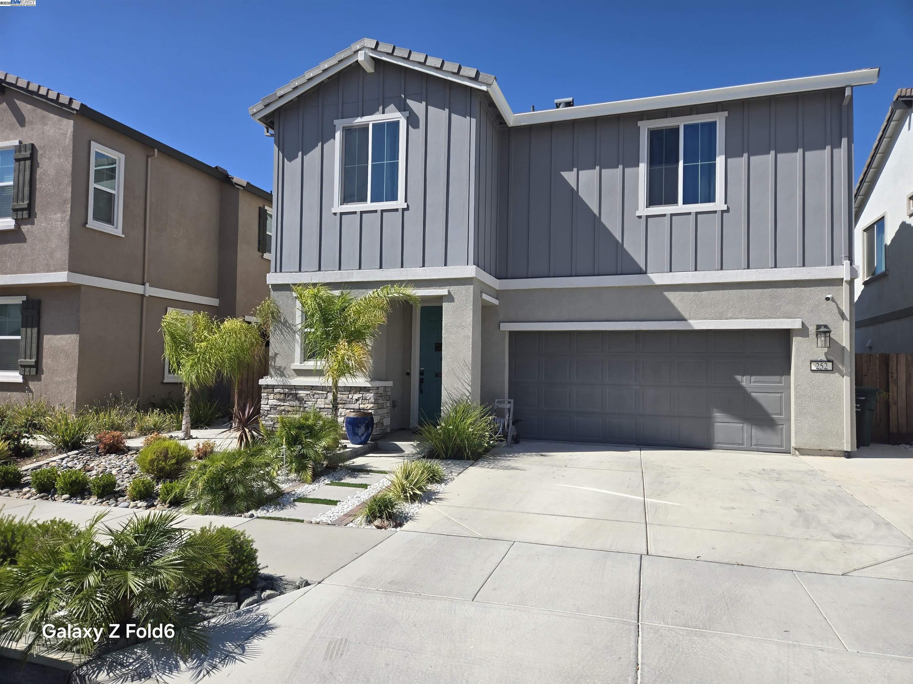 Detail Gallery Image 1 of 9 For 252 Agata Way, Oakley,  CA 94561 - 4 Beds | 2/1 Baths