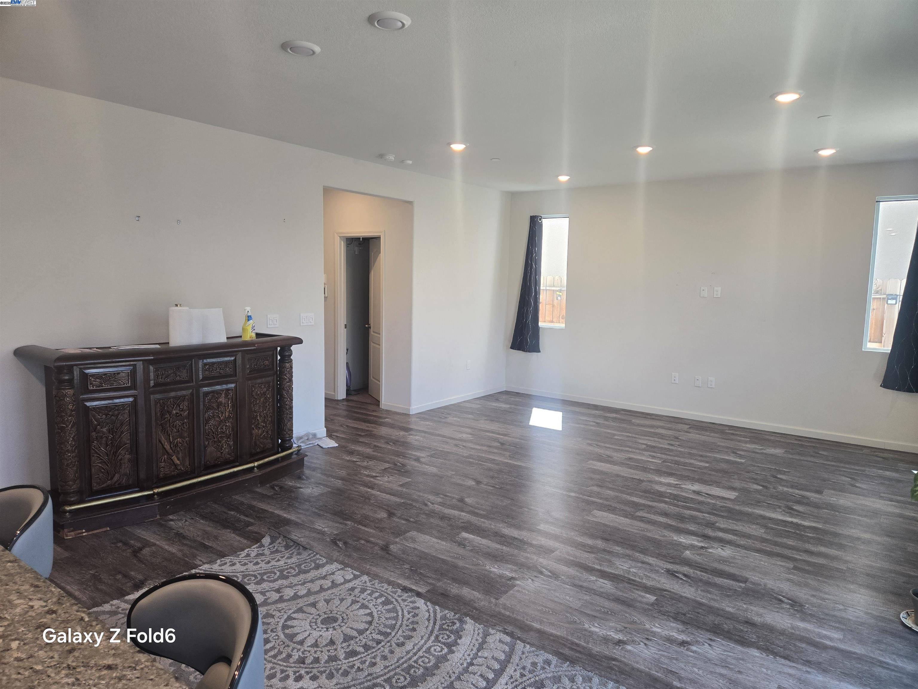 Detail Gallery Image 3 of 9 For 252 Agata Way, Oakley,  CA 94561 - 4 Beds | 2/1 Baths