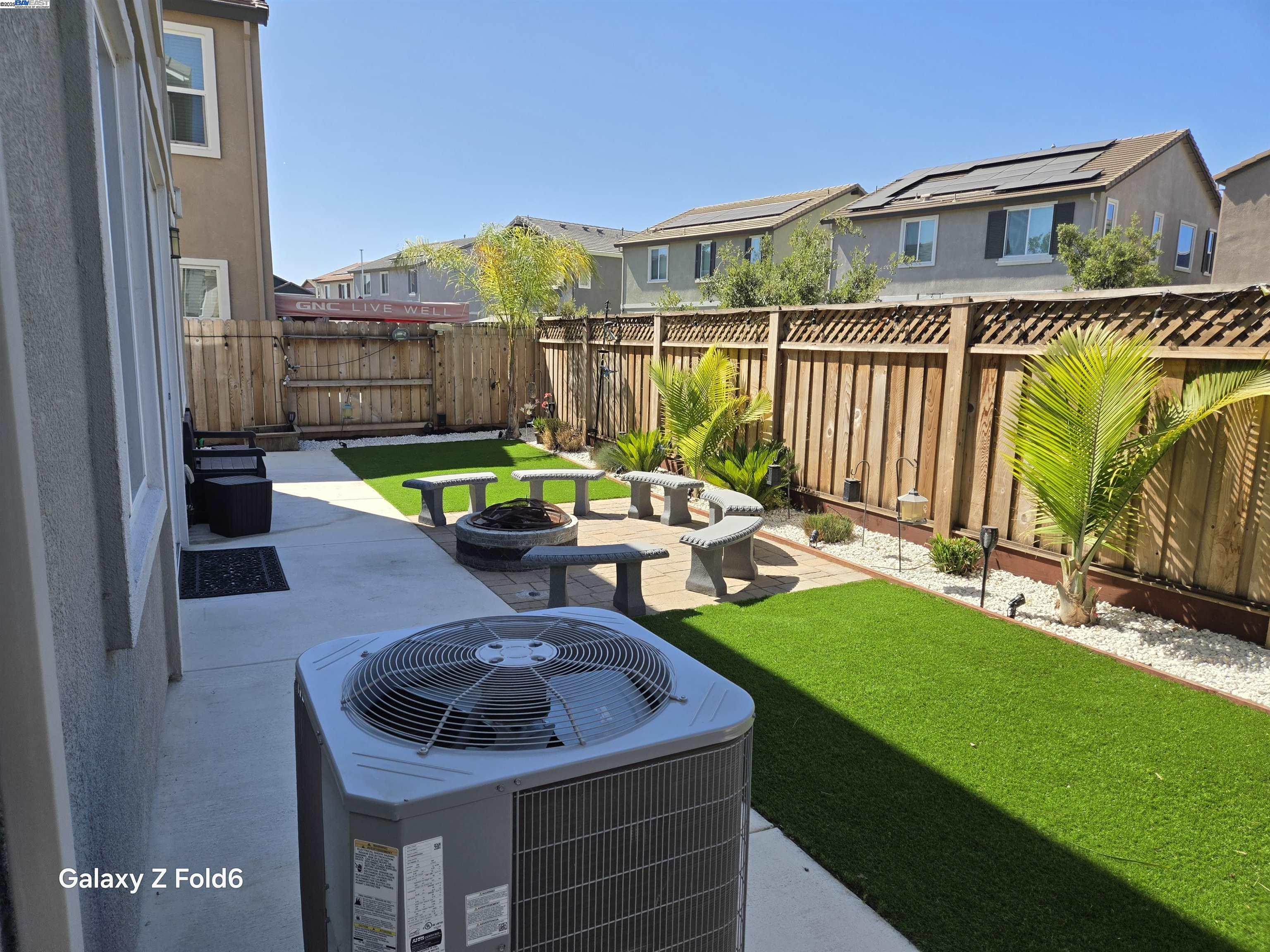 Detail Gallery Image 8 of 9 For 252 Agata Way, Oakley,  CA 94561 - 4 Beds | 2/1 Baths