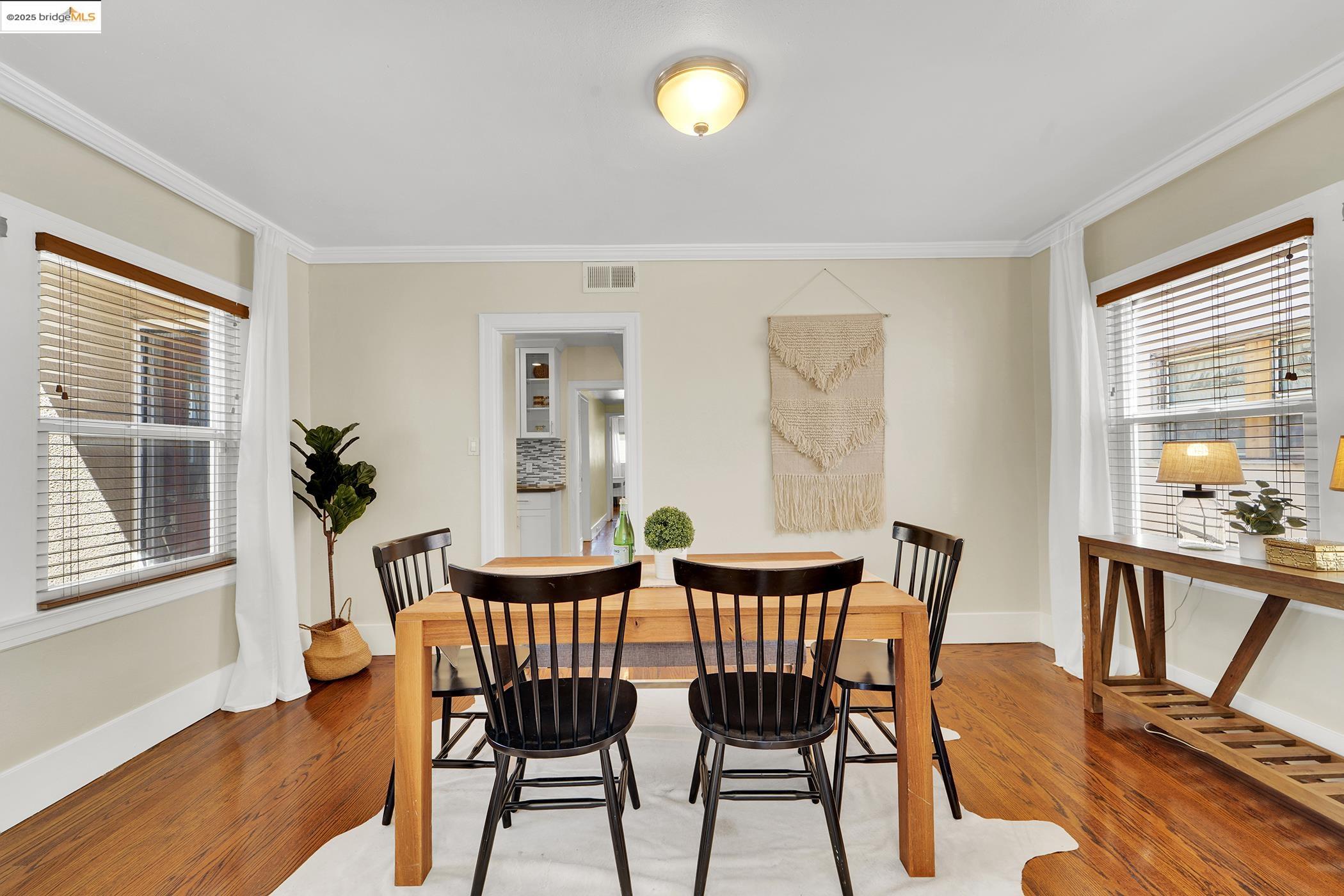 Detail Gallery Image 12 of 58 For 567 Vernon St, Oakland,  CA 94610 - – Beds | – Baths