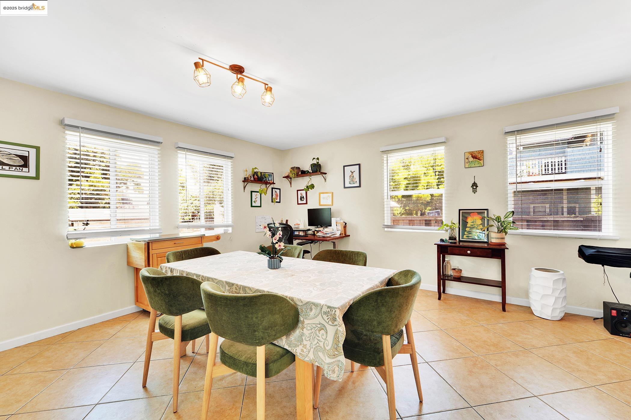 Detail Gallery Image 41 of 58 For 567 Vernon St, Oakland,  CA 94610 - – Beds | – Baths