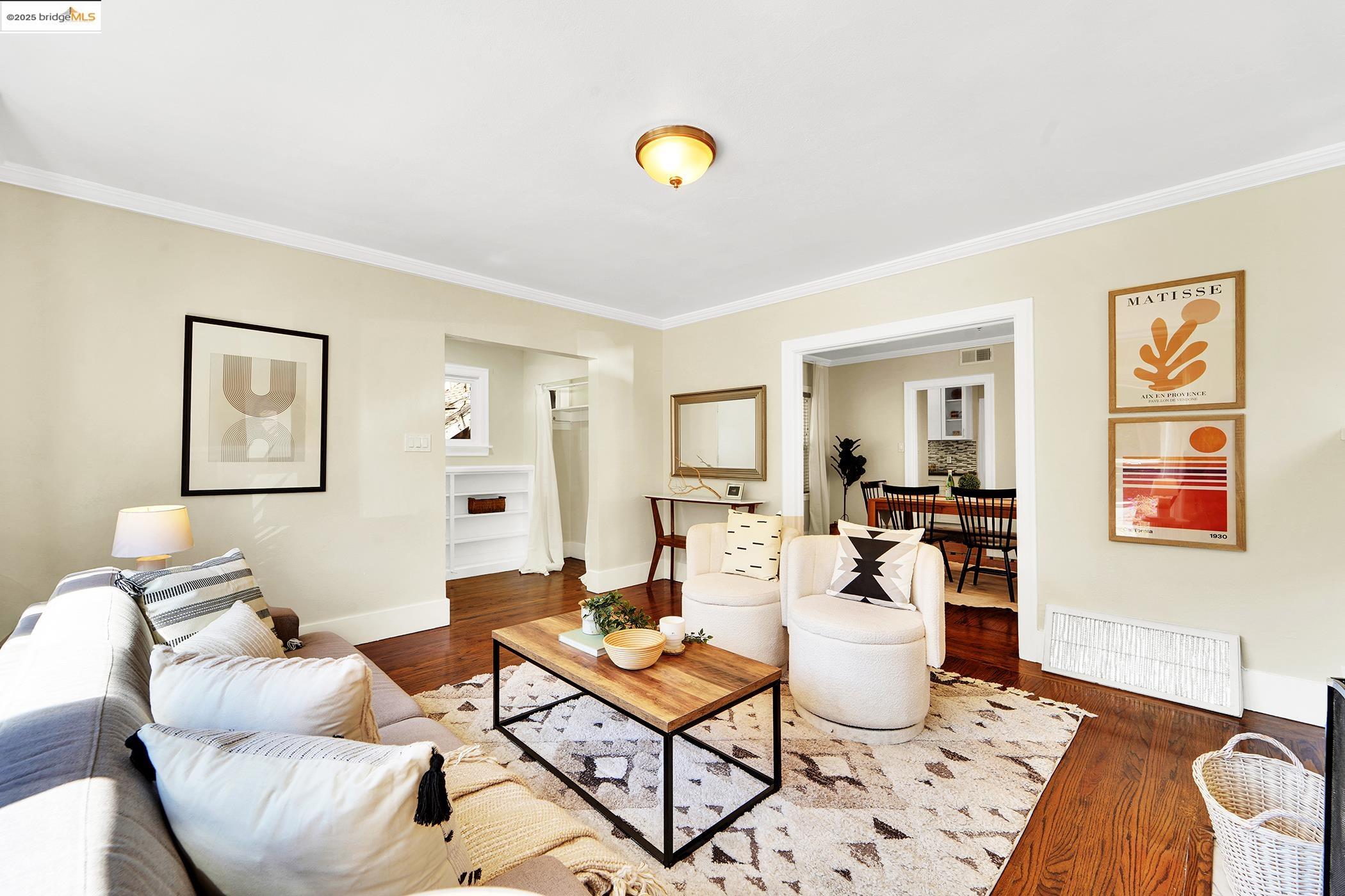 Detail Gallery Image 8 of 58 For 567 Vernon St, Oakland,  CA 94610 - – Beds | – Baths