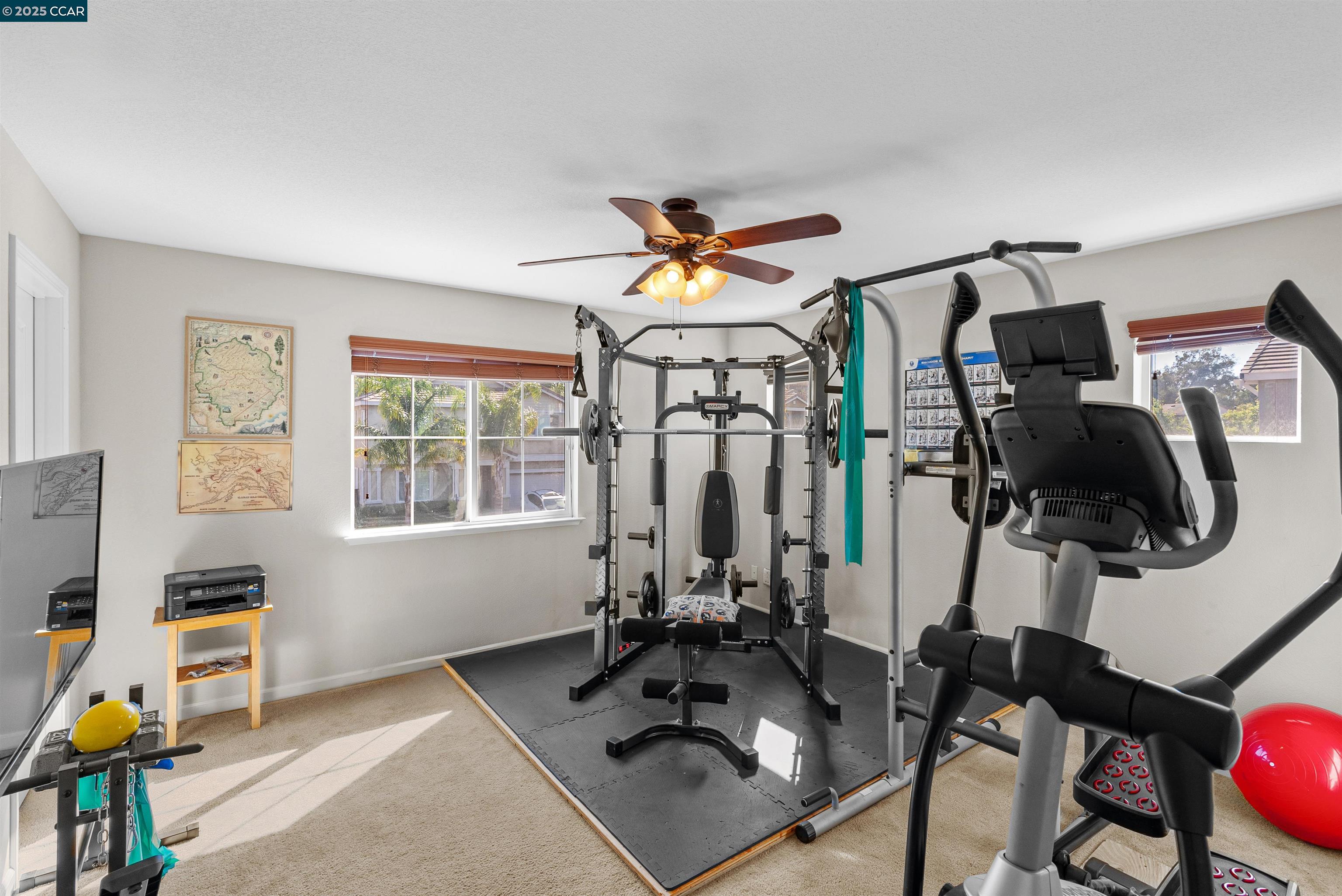 Detail Gallery Image 20 of 37 For 3826 Danbury Way, Fairfield,  CA 94553 - 5 Beds | 3/1 Baths
