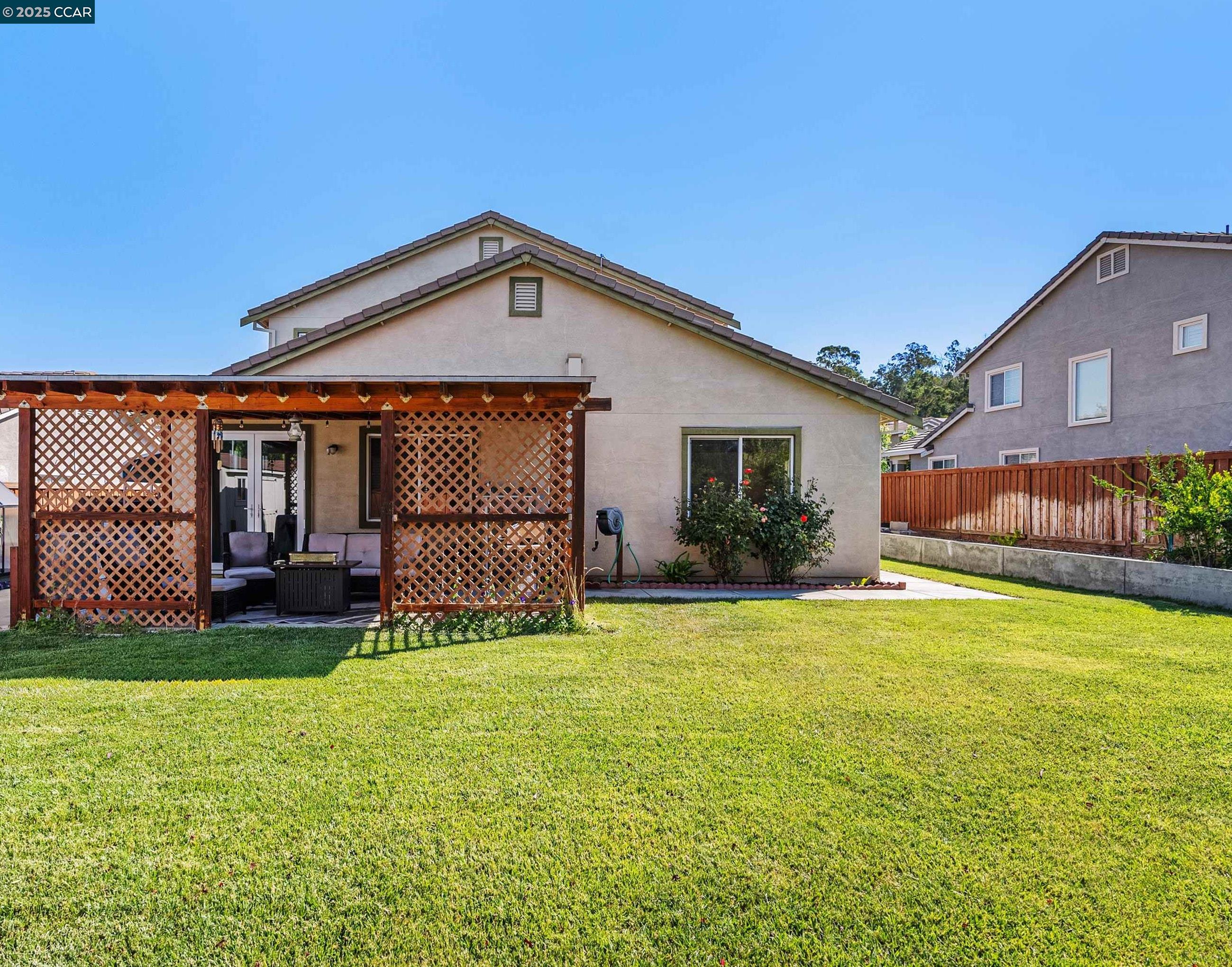 Detail Gallery Image 29 of 37 For 3826 Danbury Way, Fairfield,  CA 94553 - 5 Beds | 3/1 Baths